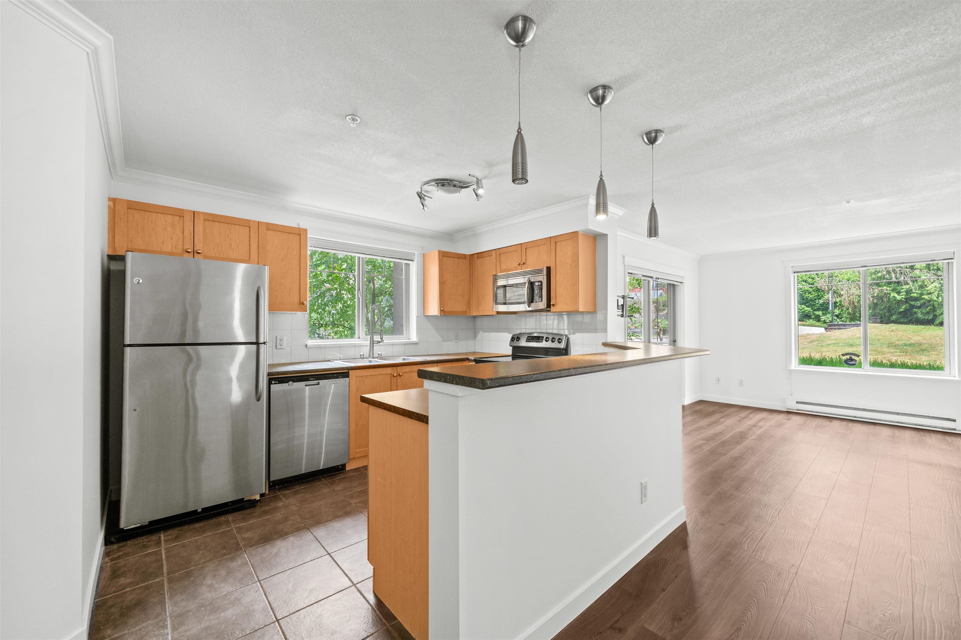 3204 - 240 Sherbrooke Street, New Westminster, V3L 0A4 — photo 1