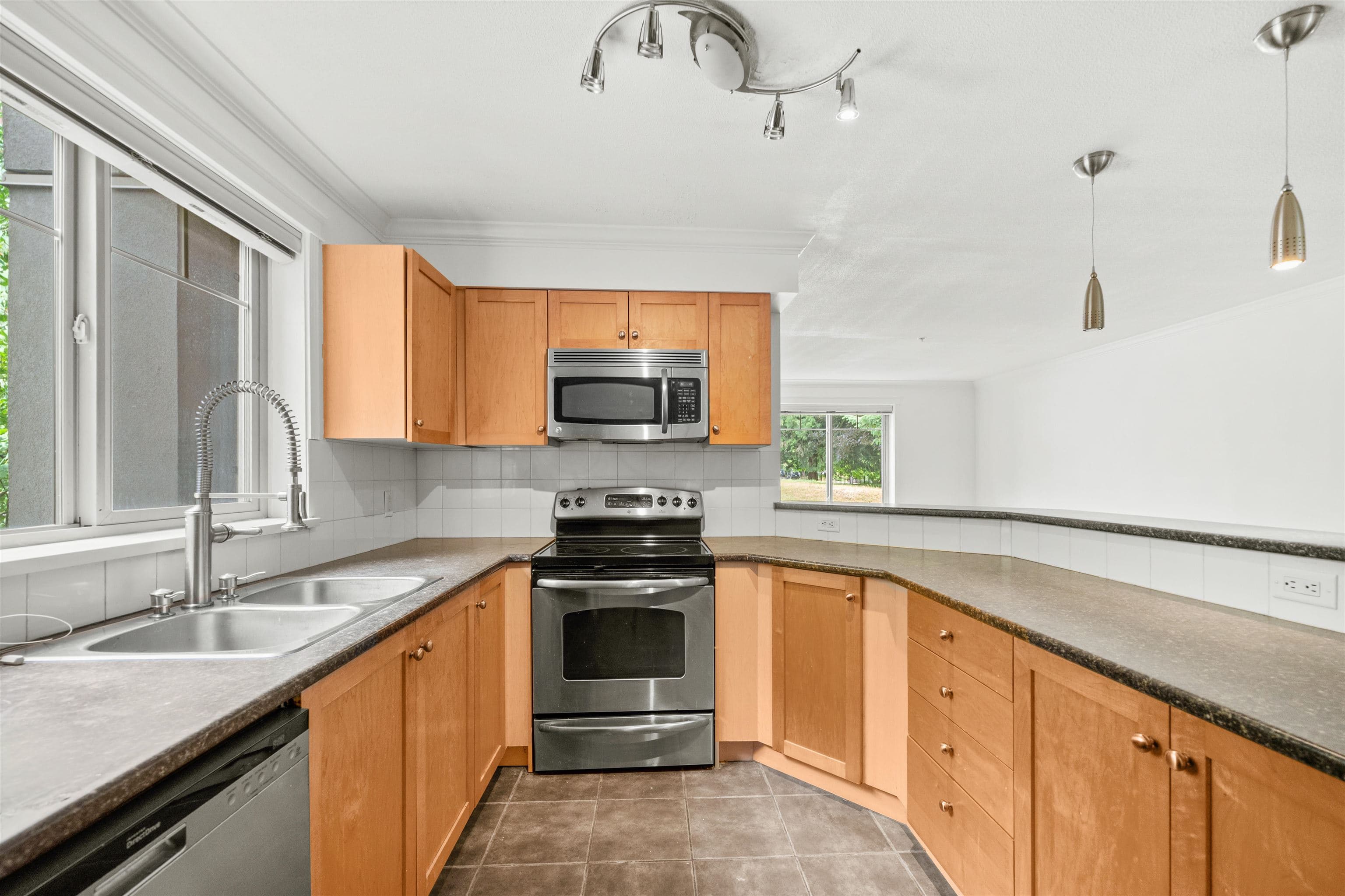 3204 - 240 Sherbrooke Street, New Westminster, V3L 0A4 — photo 5
