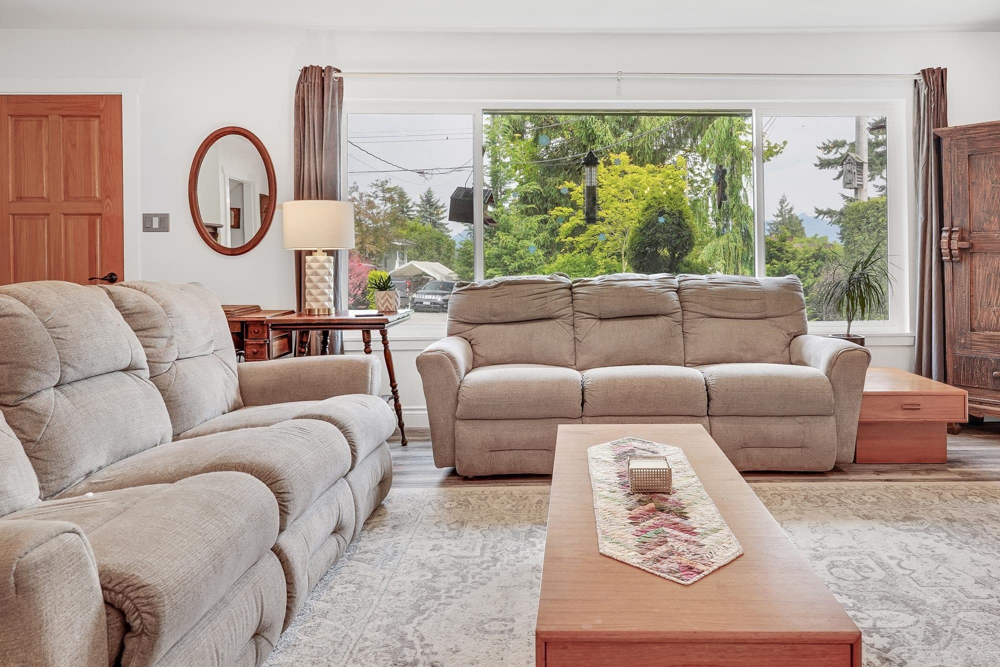 14750 110a Avenue, Surrey, V3R 2B7 — photo 5