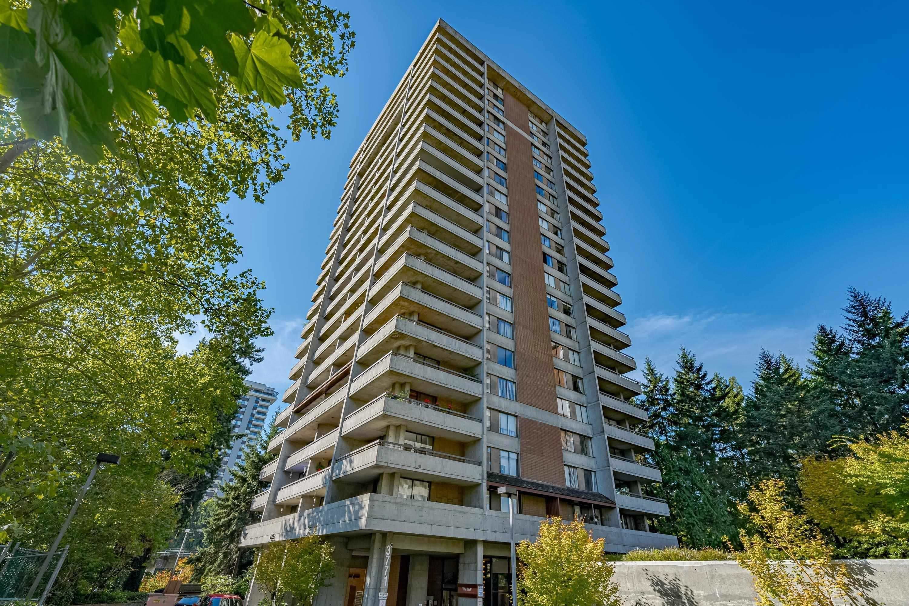 702 - 3771 Bartlett Court, Burnaby, V3J 7G8 — photo 3
