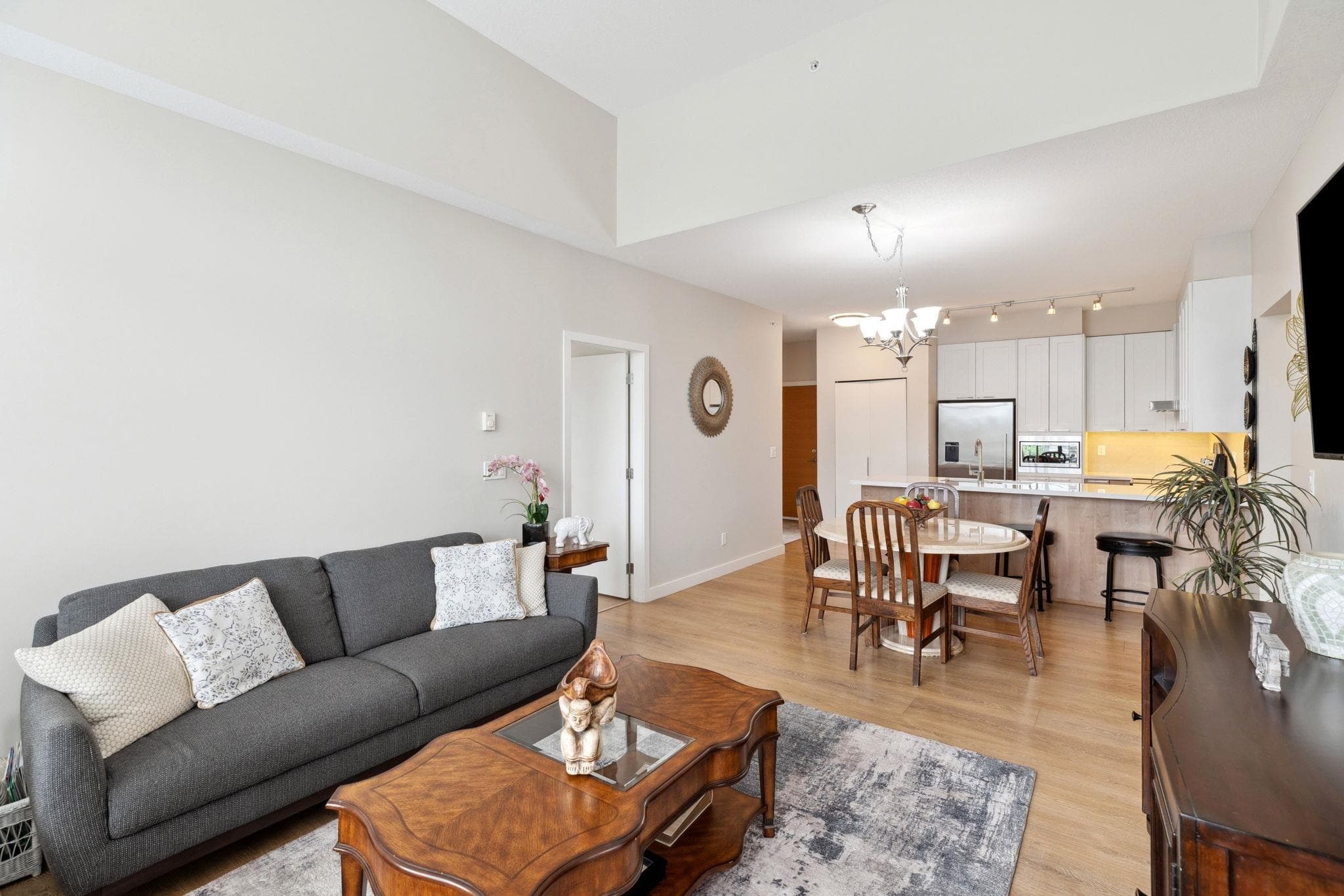 404 - 611 Regan Avenue, Coquitlam, V3J 0E5 — photo 5