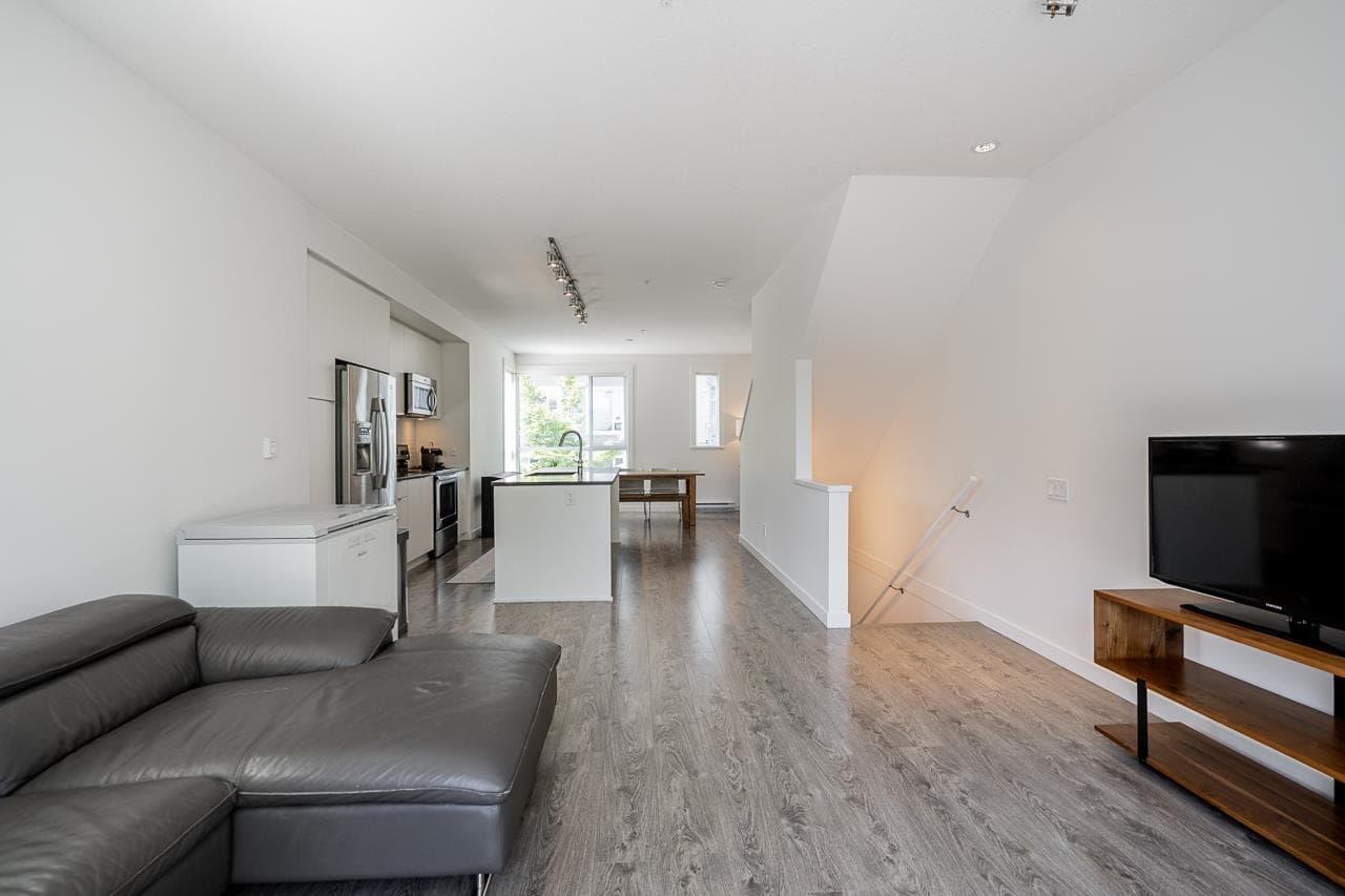 6 - 2325 Ranger Lane, Port Coquitlam, V3B 0K7 — photo 4