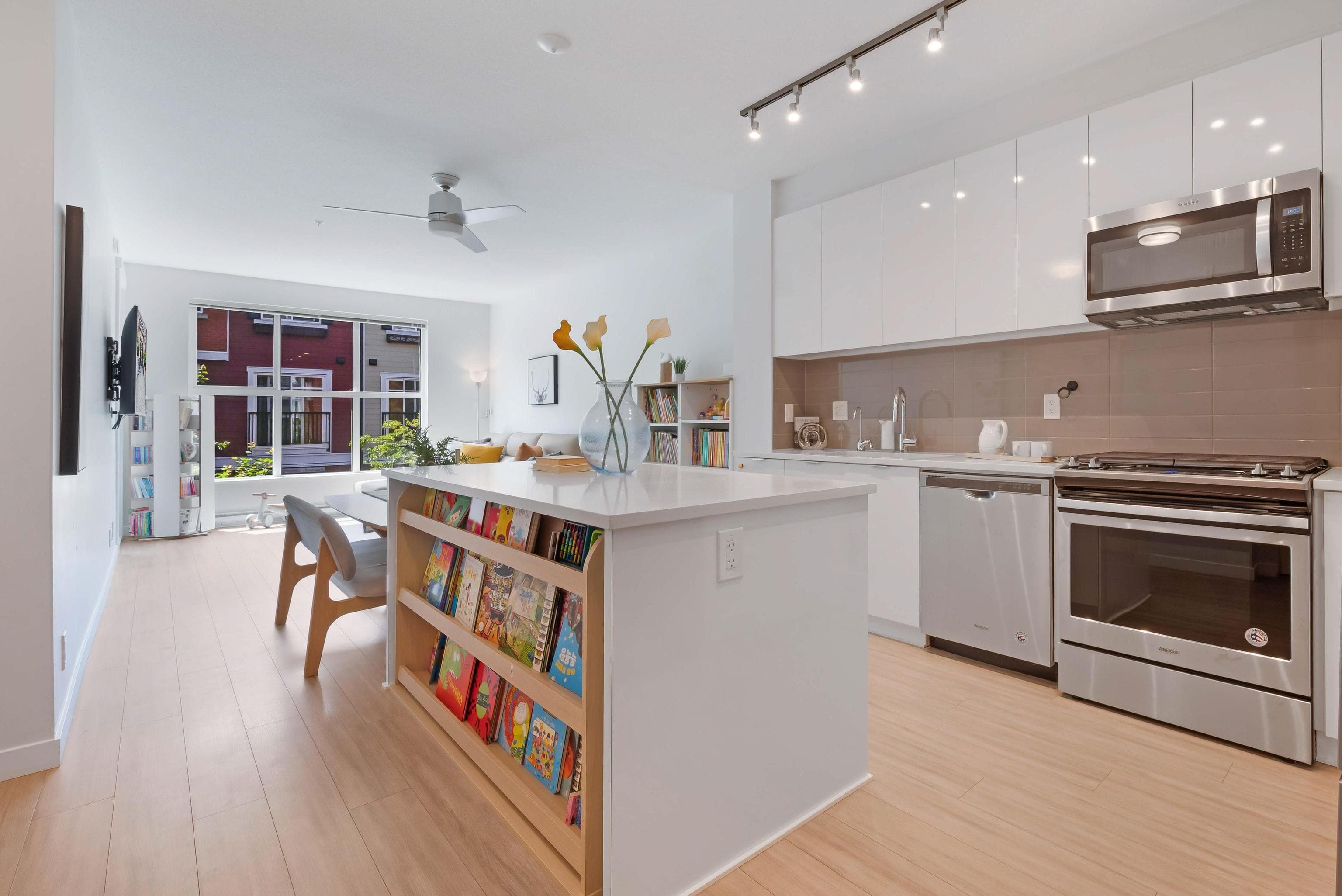 D210 - 8150 207 Street, Langley, V2Y 4J5 — photo 4