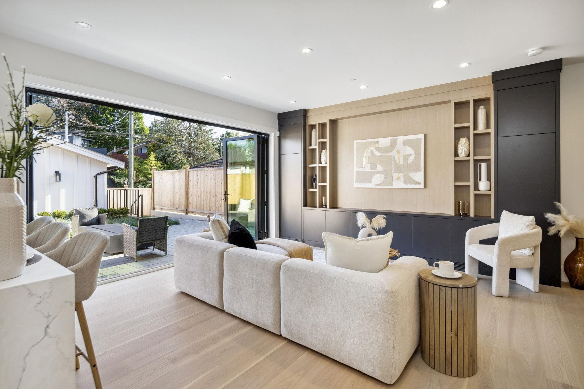 #2 - 2244 E 11th Avenue, Vancouver, V5N 1Z6 — photo 3