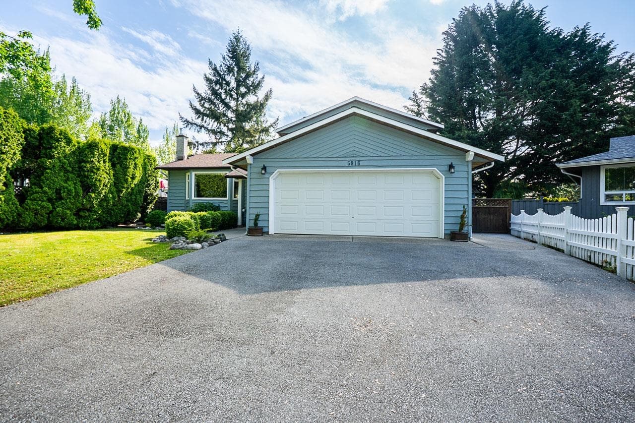 5916 182a Street, Surrey, V3S 5L9 — photo 2