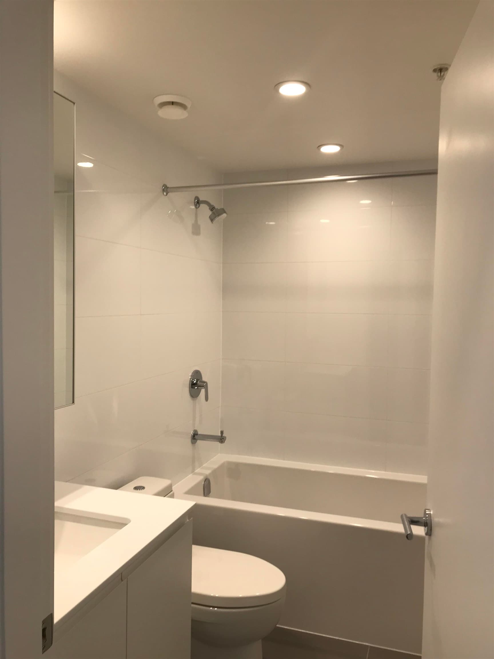2204 - 3833 Evergreen Place, Burnaby, V3J 0M2 — photo 3