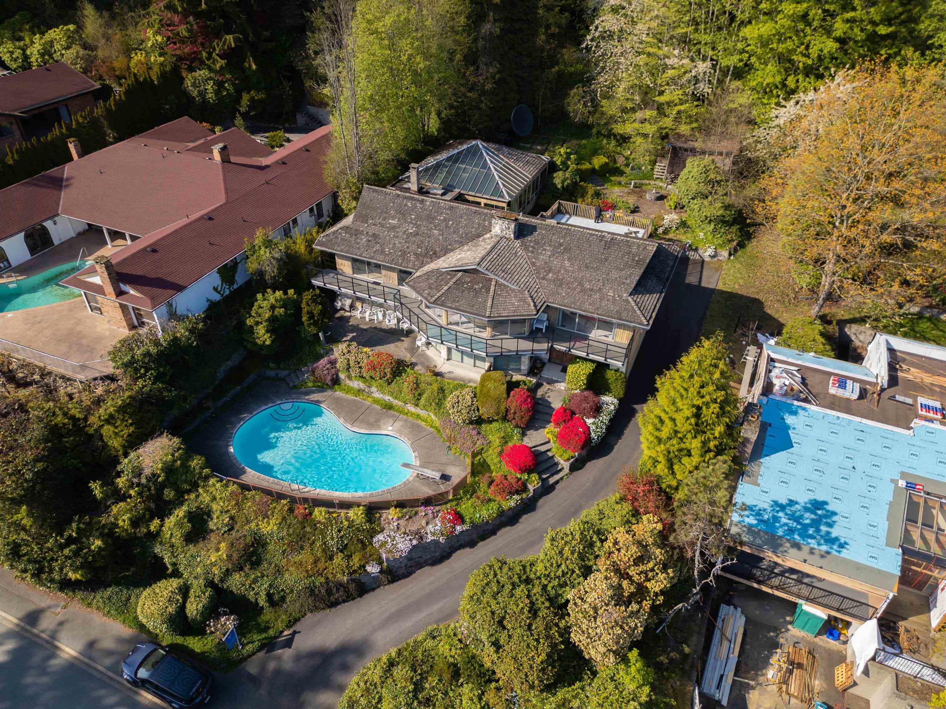 1343 Tyrol Road, West Vancouver