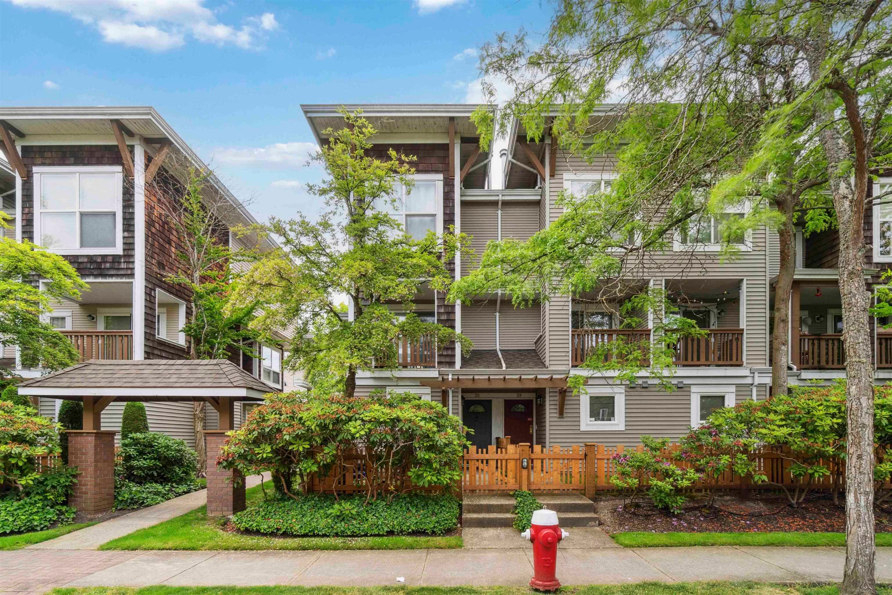 38 - 7111 Lynnwood Drive, Richmond, V7C 5S9 — photo 1