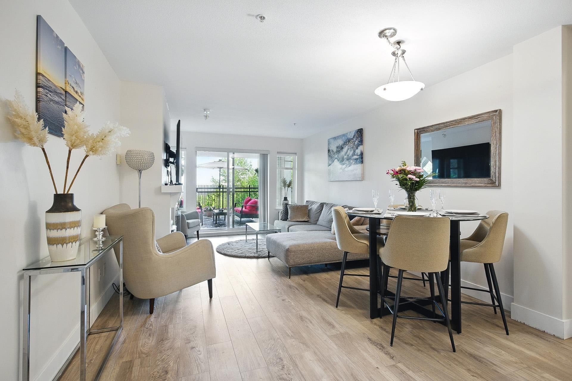 102 - 1438 Parkway Boulevard, Coquitlam, V3E 3M1 — photo 5