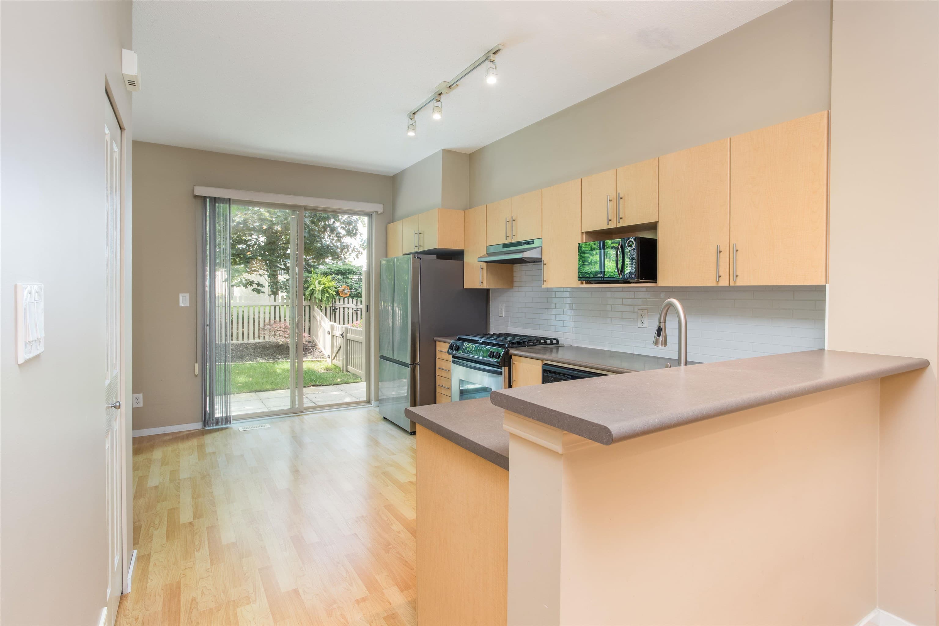 50 - 15152 62a Avenue, Surrey, V3S 1V1 — photo 5