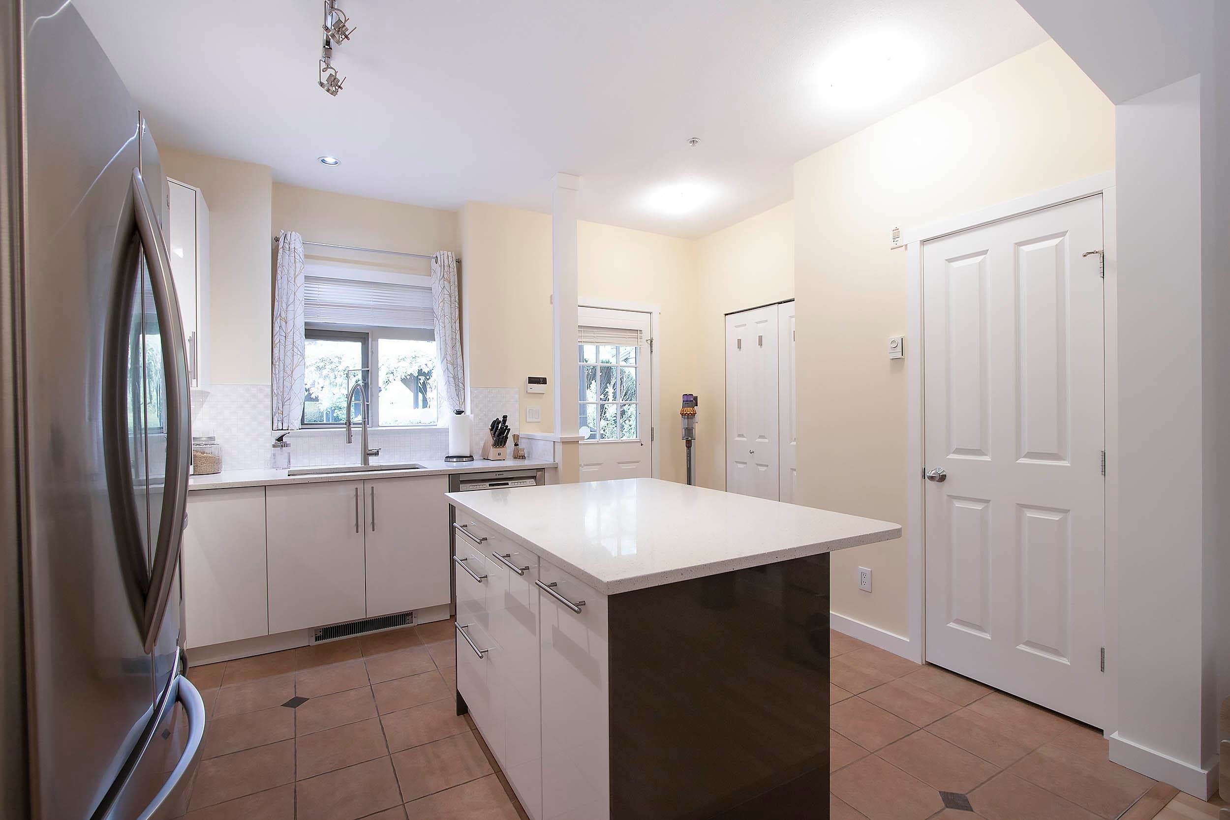 234 - 18 Jack Mahony Place, New Westminster, V3L 5V8 — photo 5