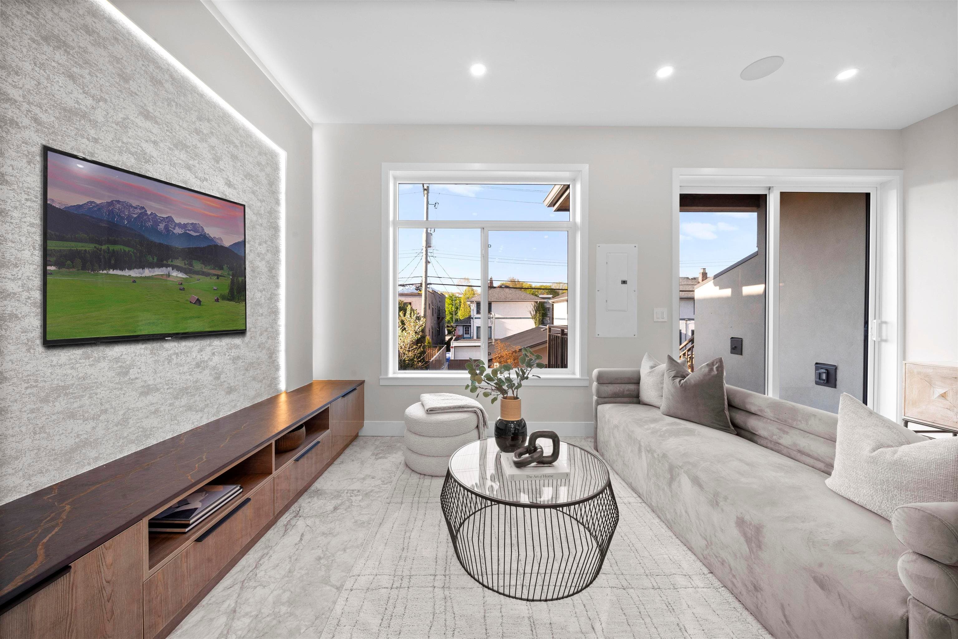 2455 W 10th Avenue, Vancouver, V6K 2J4 — photo 5