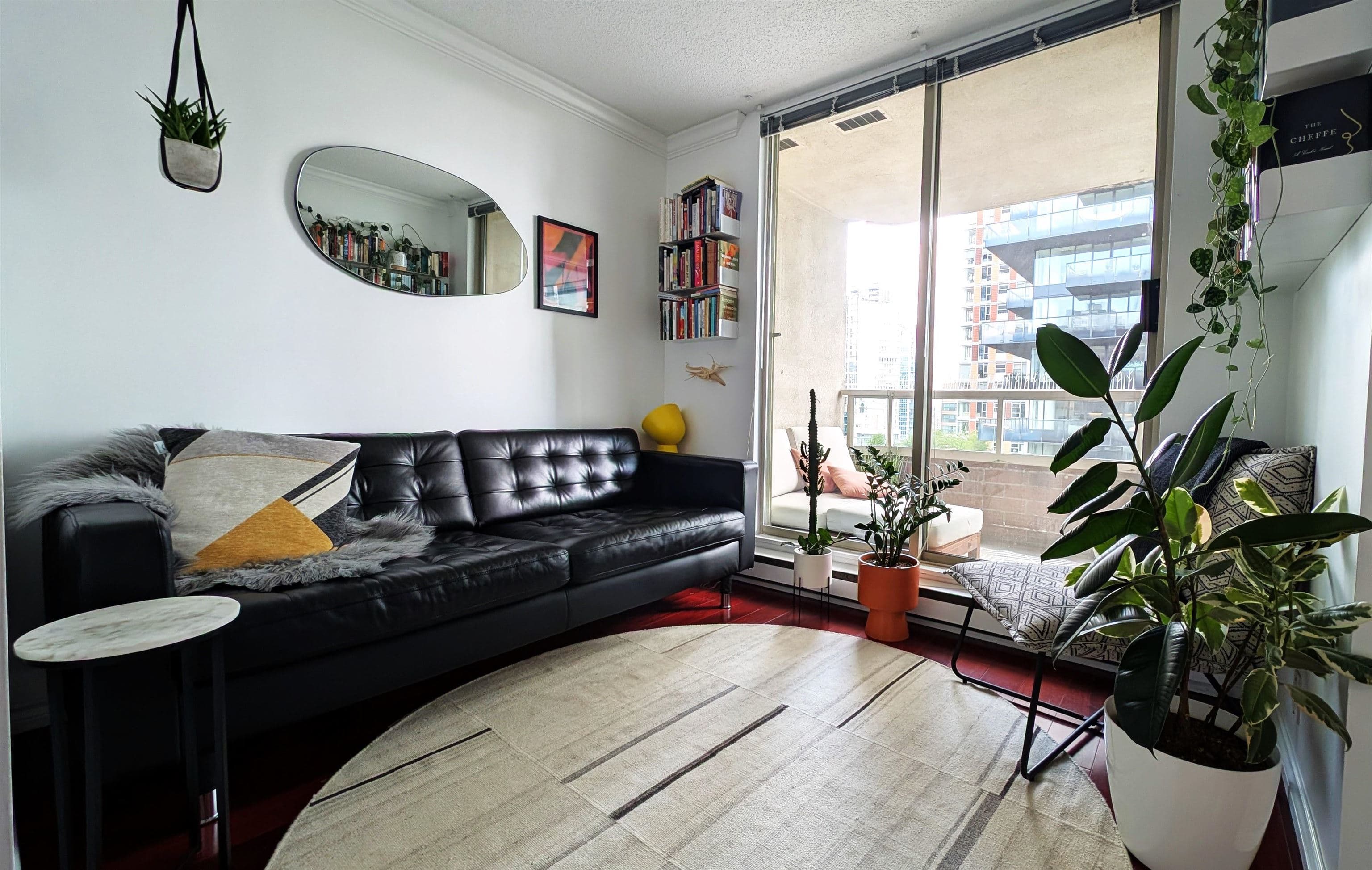 903 - 1330 Hornby Street, Vancouver, V6Z 1W5 — photo 1