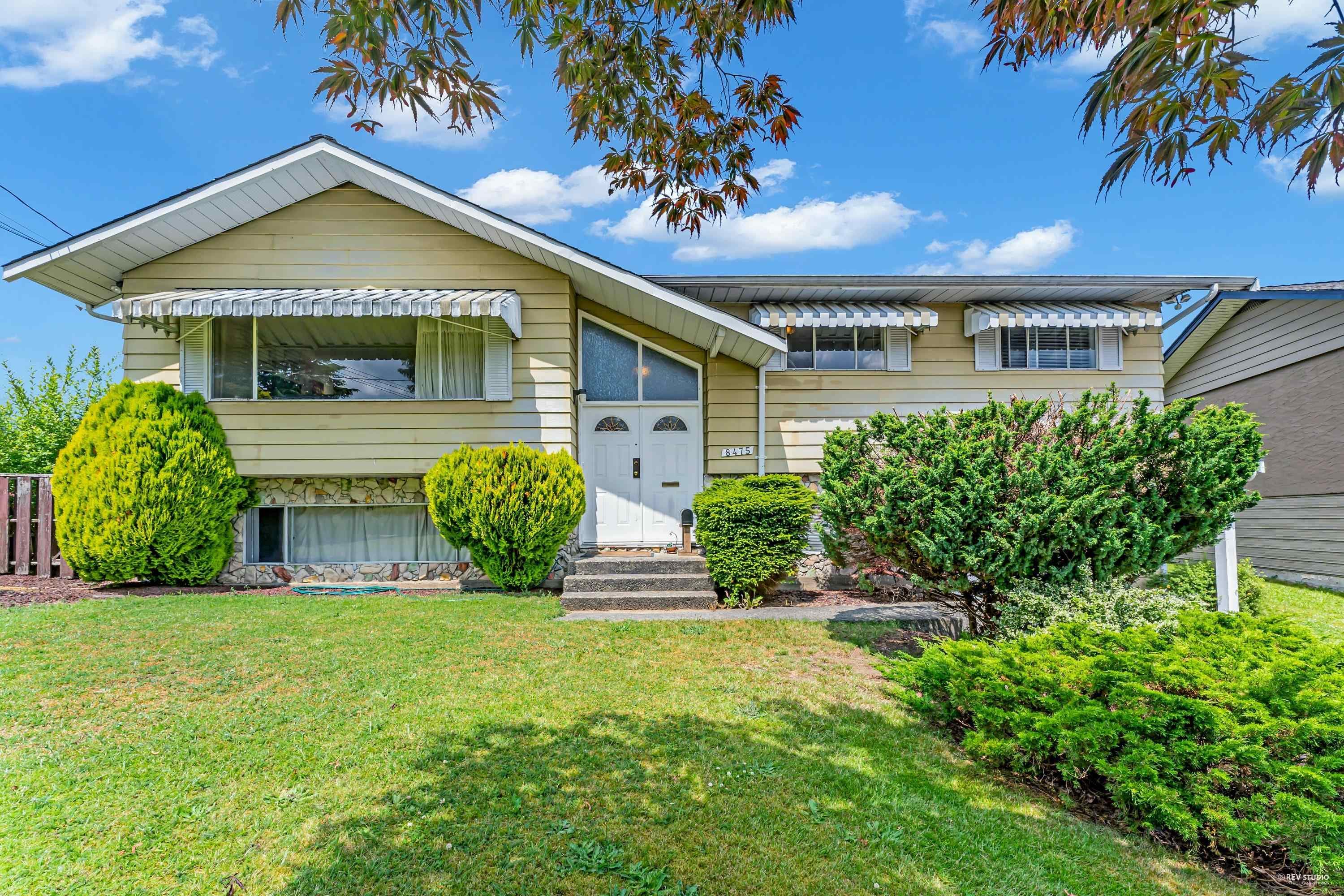 8475 Hall Place, Delta