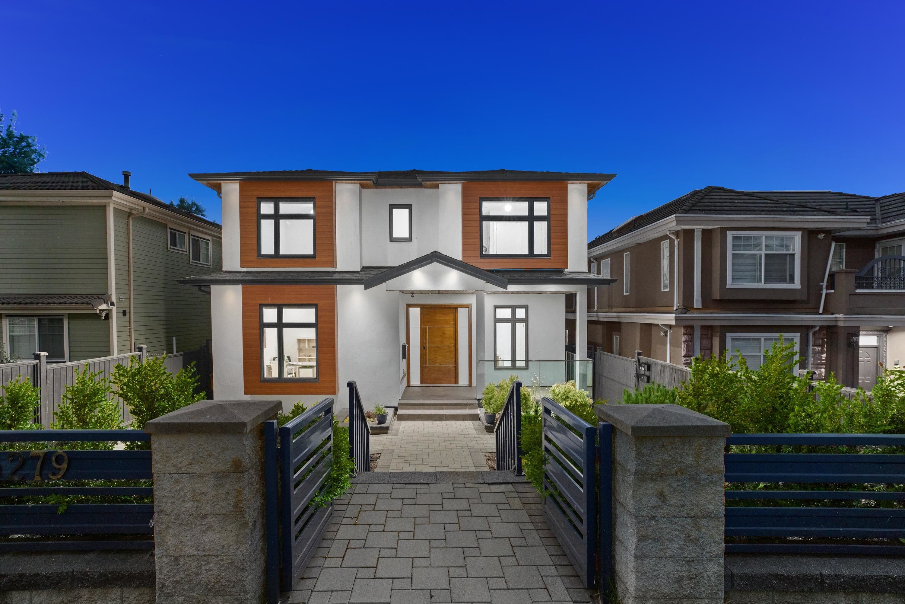 3279 Vimy Crescent, Vancouver, V5M 4B5 — photo 1