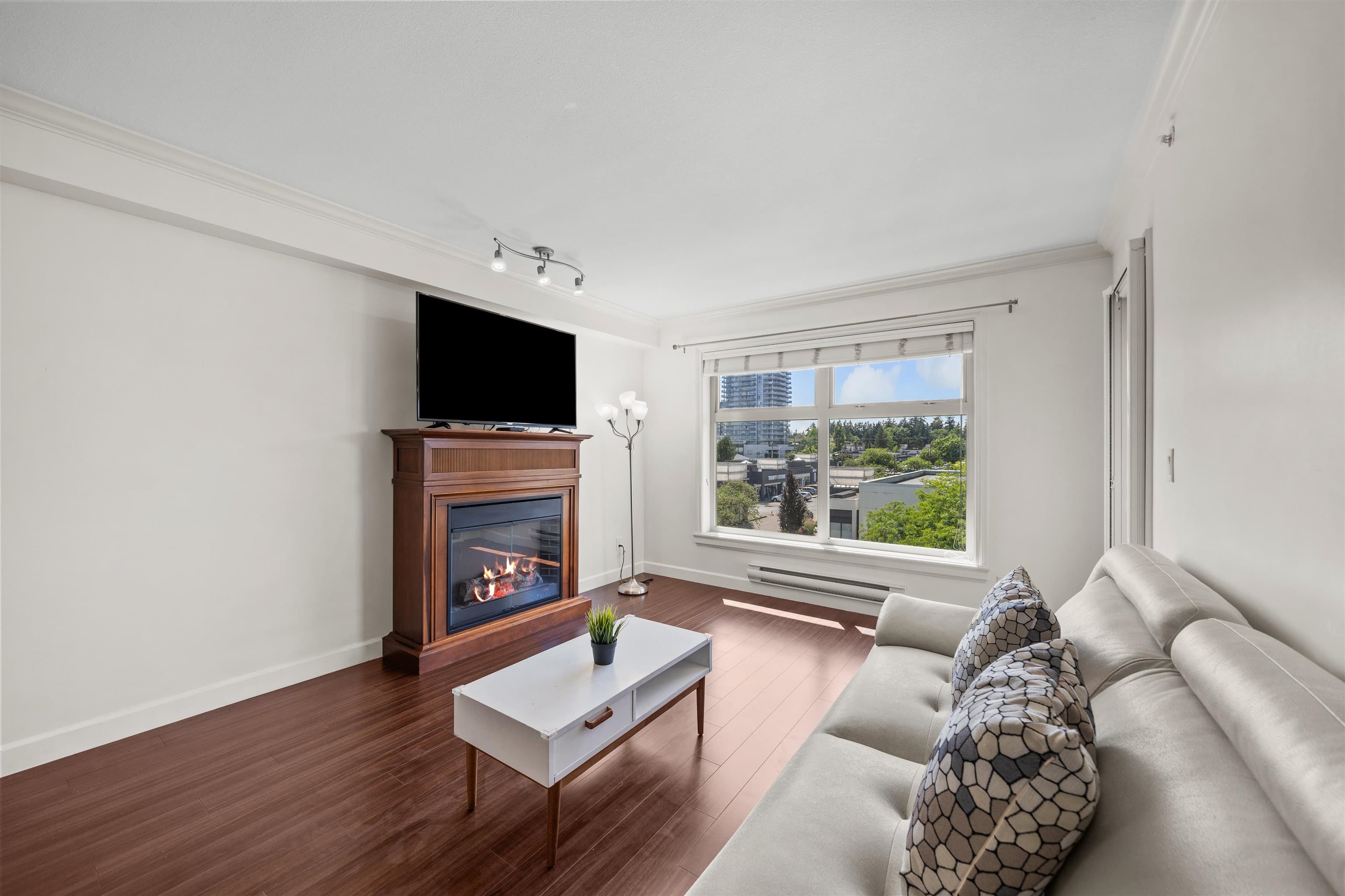 403 - 8084 120a Street, Surrey