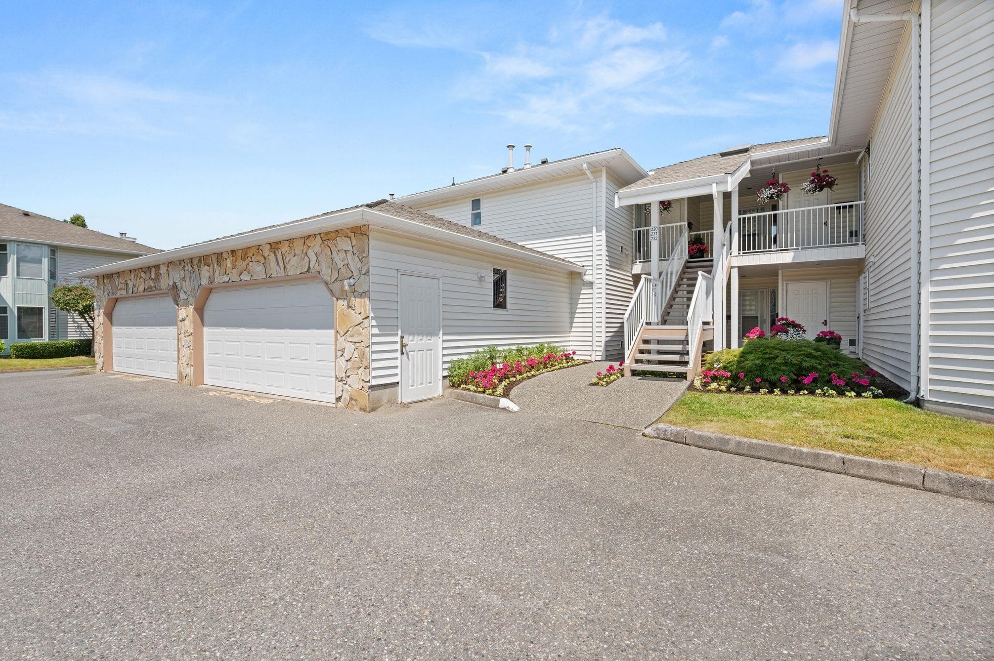 131 - 7156 121 Street, Surrey, V3W 0J6 — photo 1