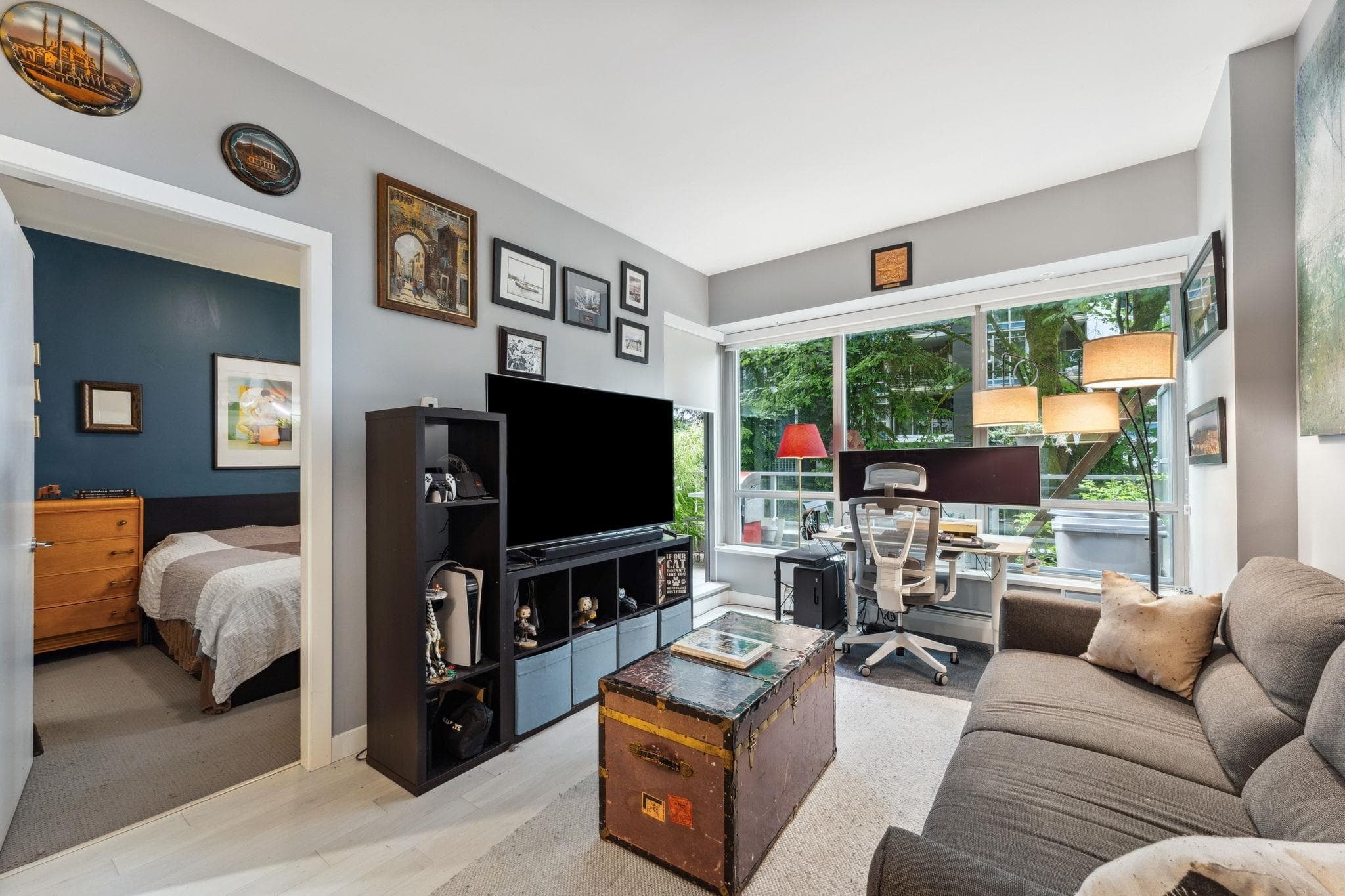 002 - 9060 University Crescent, Burnaby, V5A 0E1 — photo 2