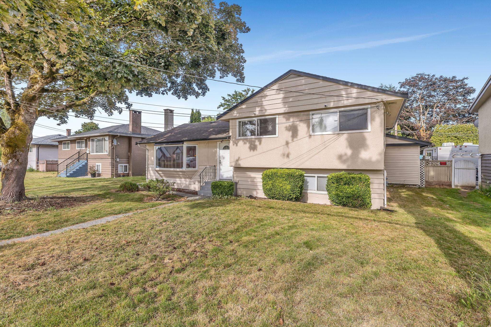 9740 128 Street, Surrey, V3T 2Y1 — photo 4