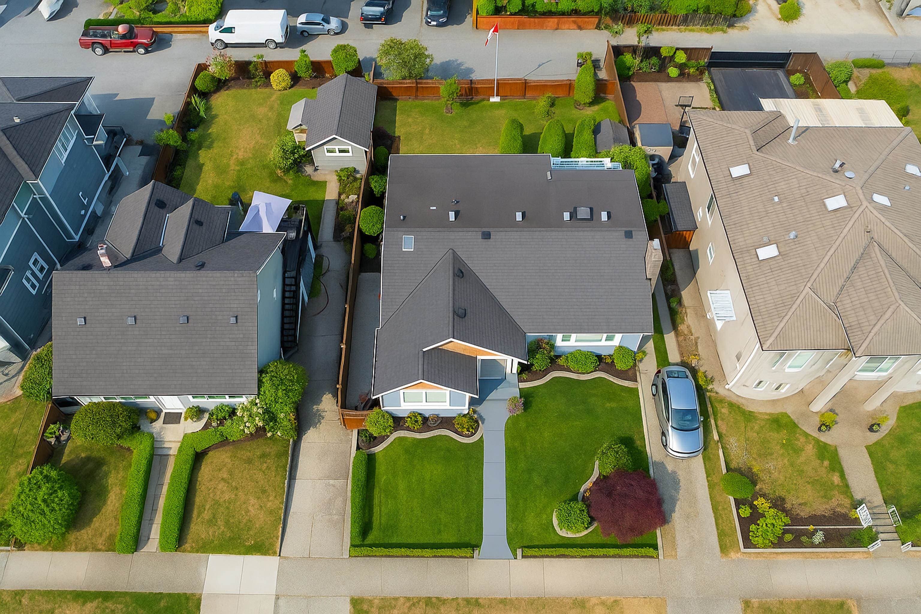 1718 Nanaimo Street, New Westminster, V3M 2G6 — photo 3