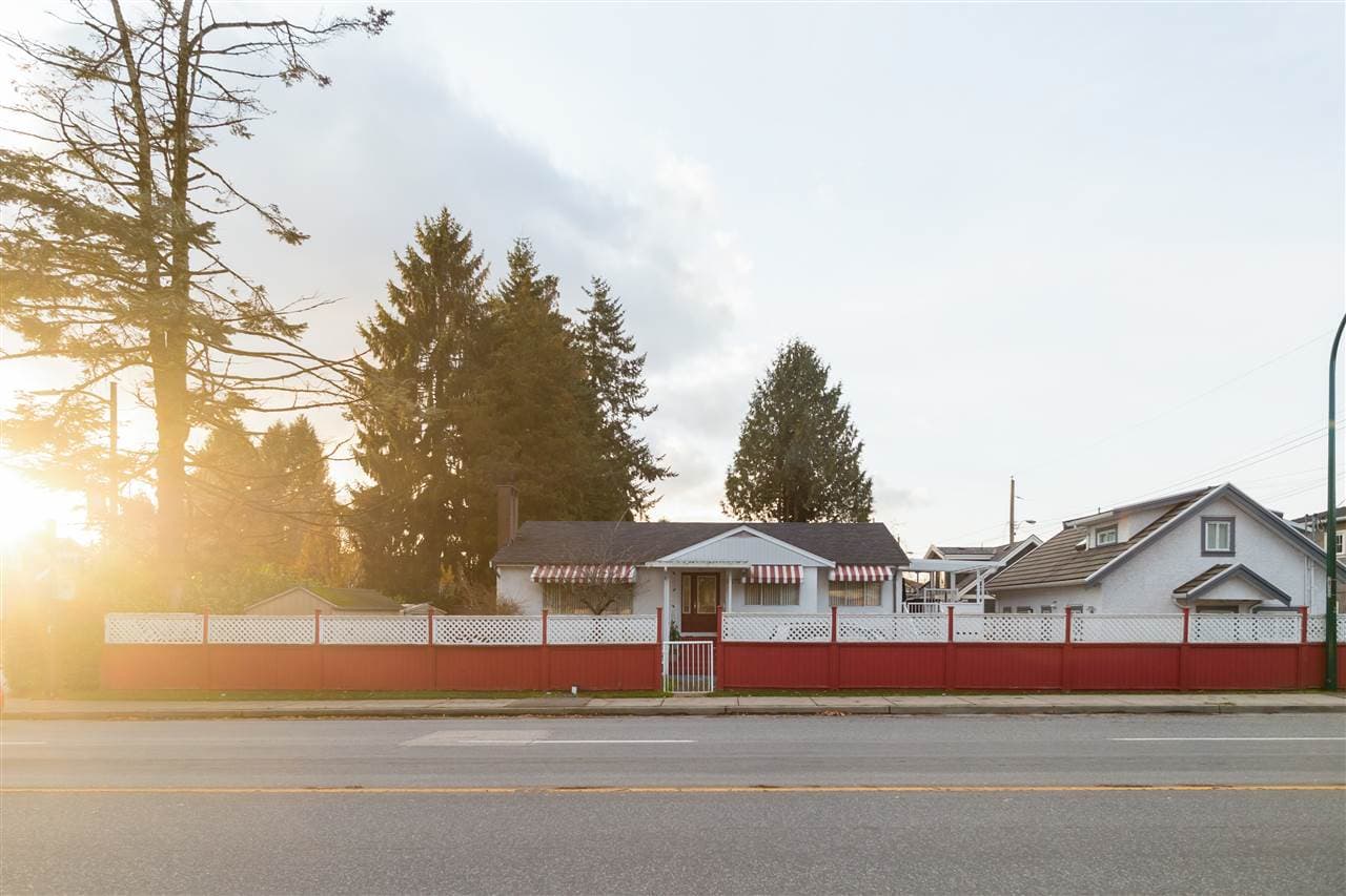 5675 Rupert Street, Vancouver