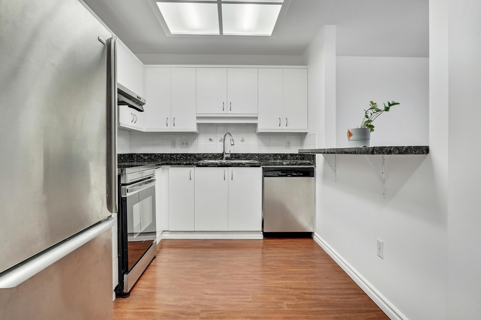 309 - 7840 Moffatt Road, Richmond, V6Y 1X8 — photo 1