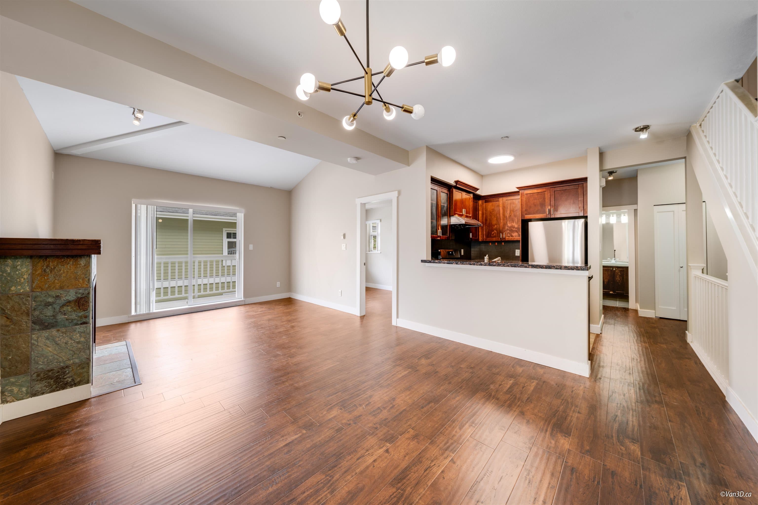18 - 7388 Macpherson Avenue, Burnaby, V5J 0A1 — photo 2