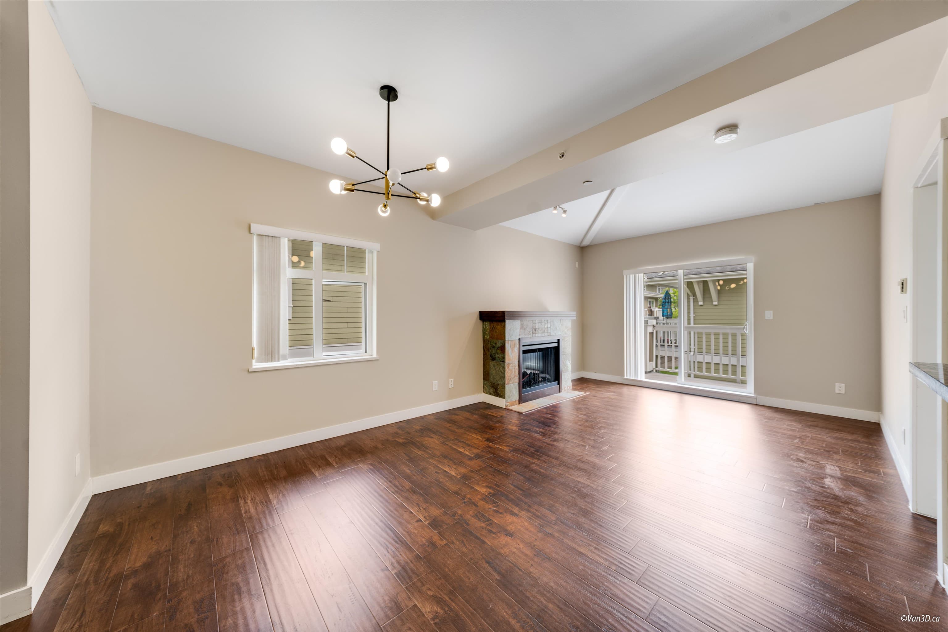 18 - 7388 Macpherson Avenue, Burnaby, V5J 0A1 — photo 3