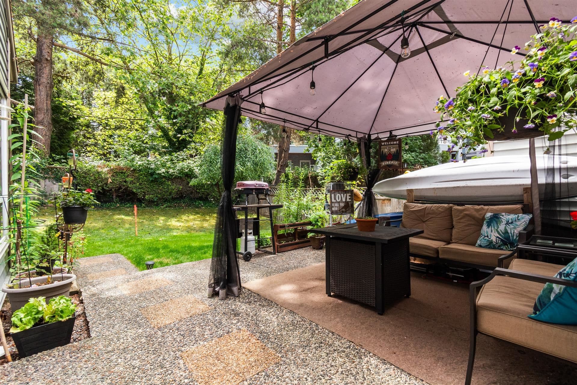 6217 E Greenside Drive, Surrey, V3S 5M8 — photo 3