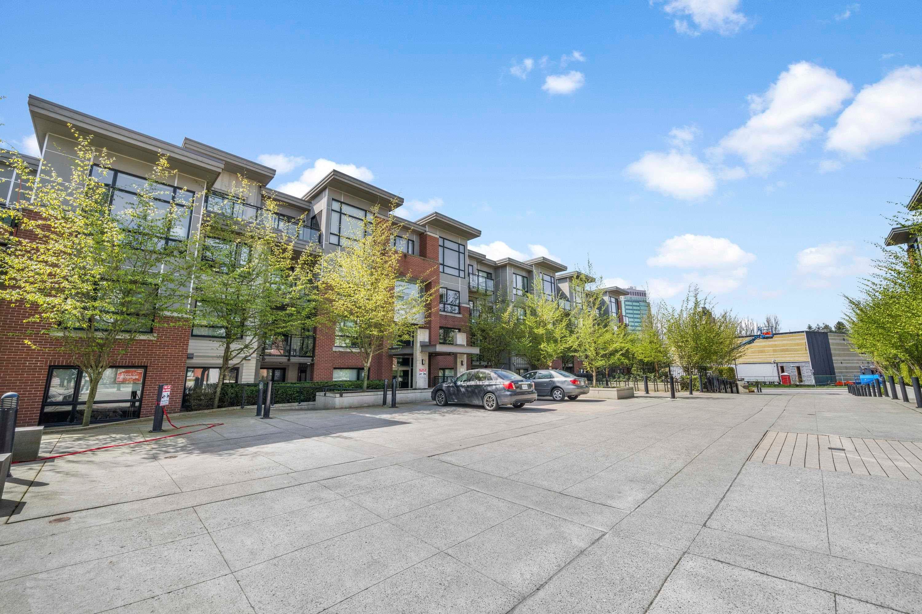 405 - 7058 14th Avenue, Burnaby, V3N 0E6 — photo 3