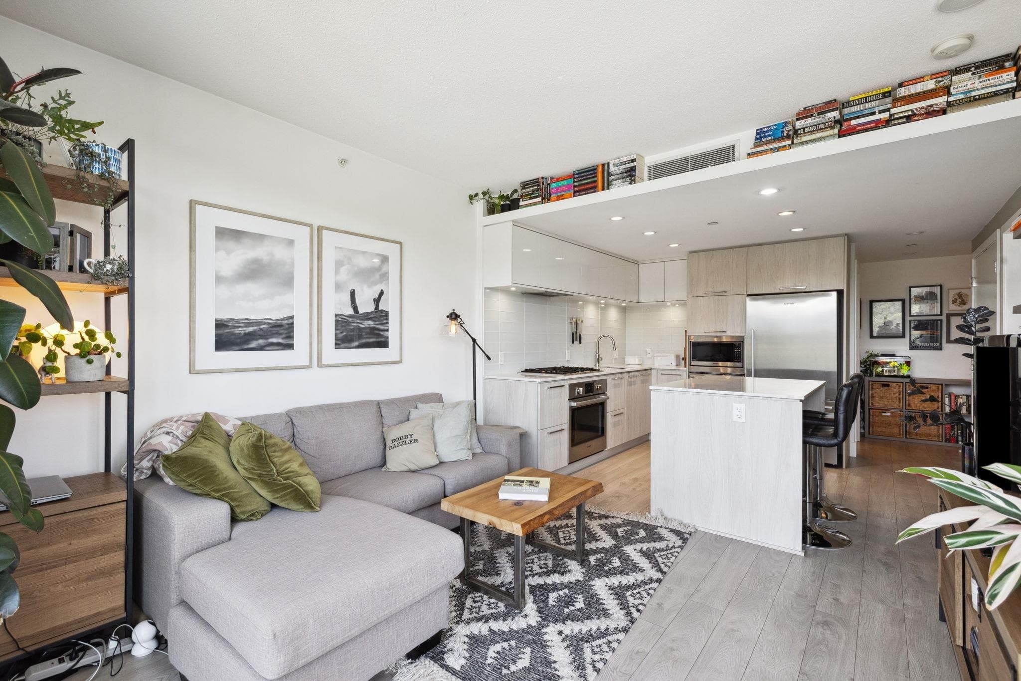 1608 - 680 Seylynn Crescent, North Vancouver, V7J 0B5 — photo 5