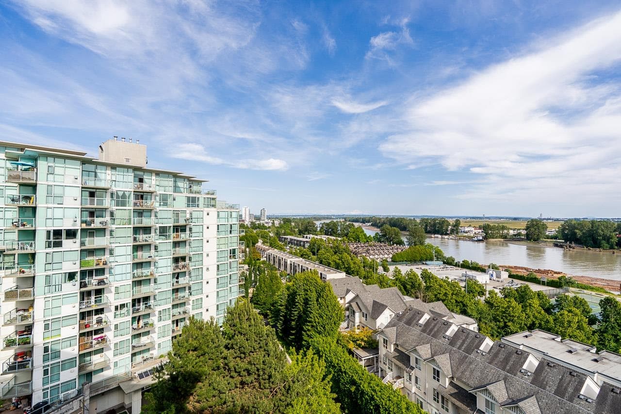 1105 - 2733 Chandlery Place, Vancouver, V5S 4V3 — photo 2