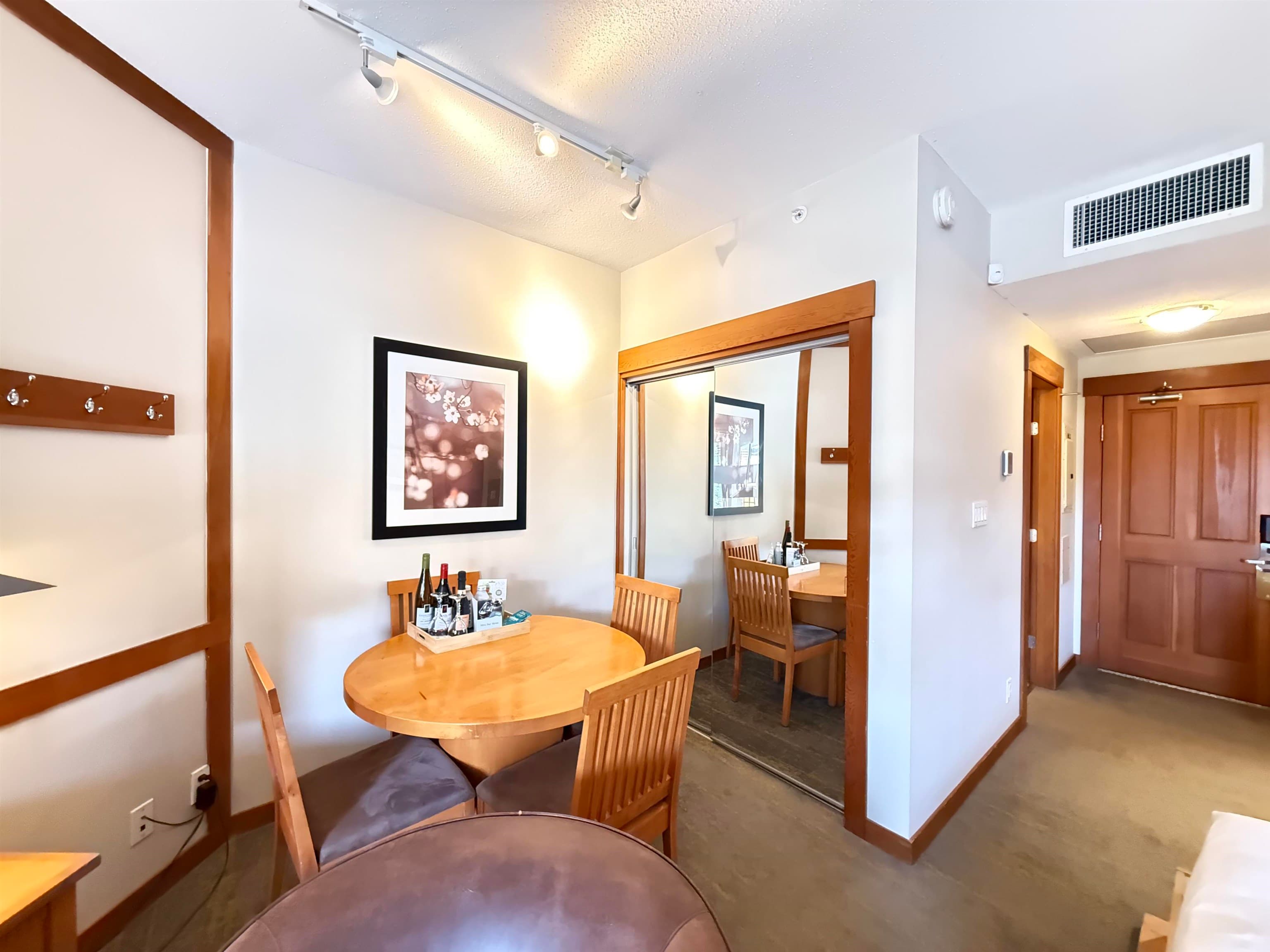 620 - 4320 Sundial Crescent, Whistler, V8E 1G6 — photo 2