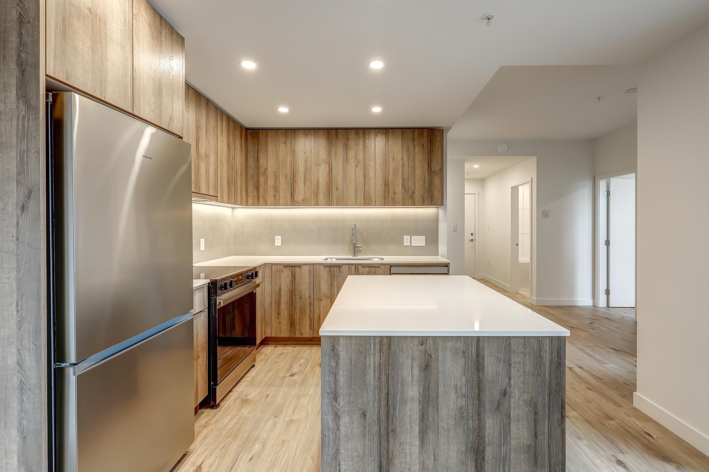 517 - 3594 Malsum Drive, North Vancouver, V7G 0B5 — photo 5