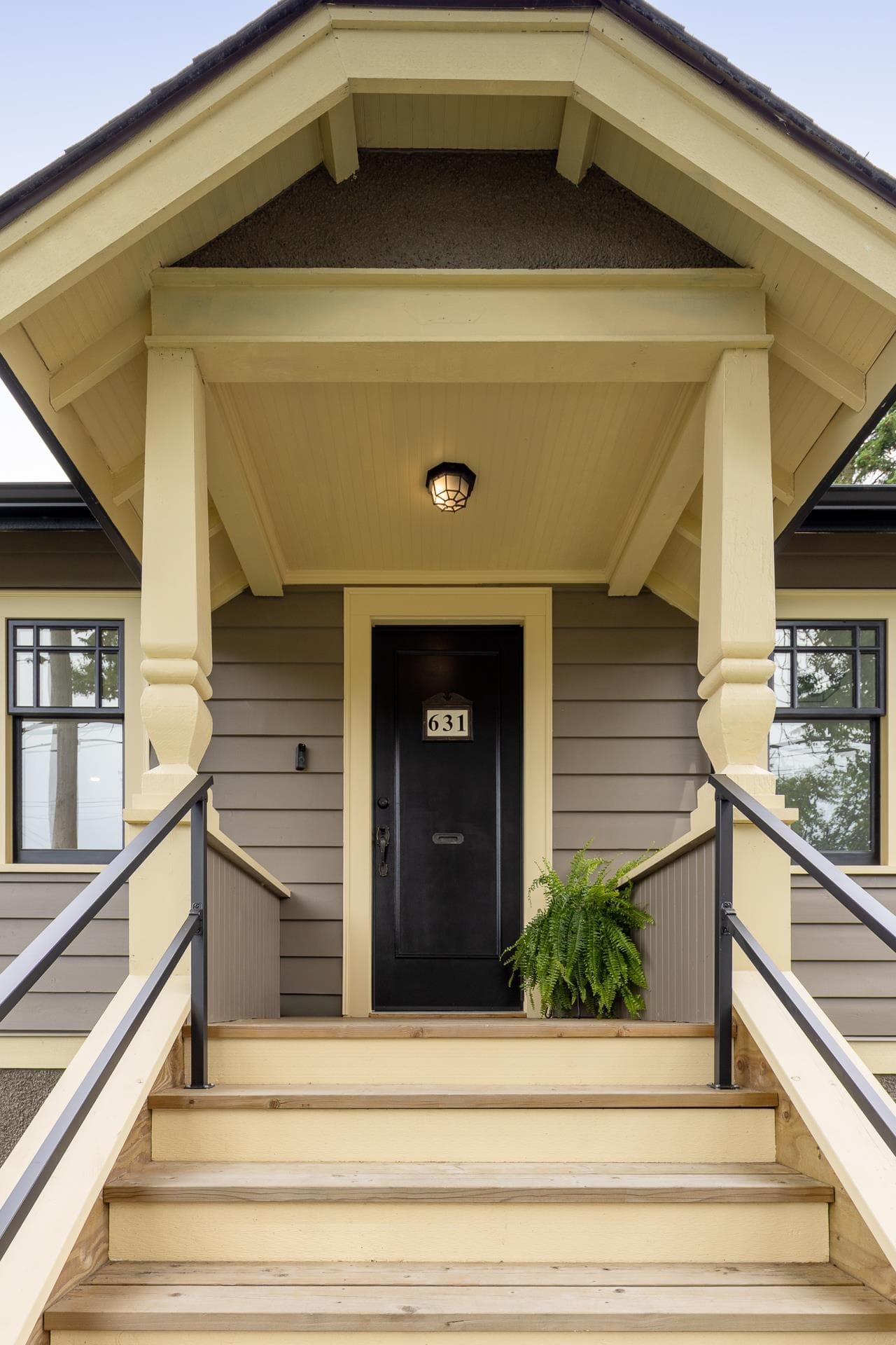 631 Second Street, New Westminster, V3L 2M6 — photo 4