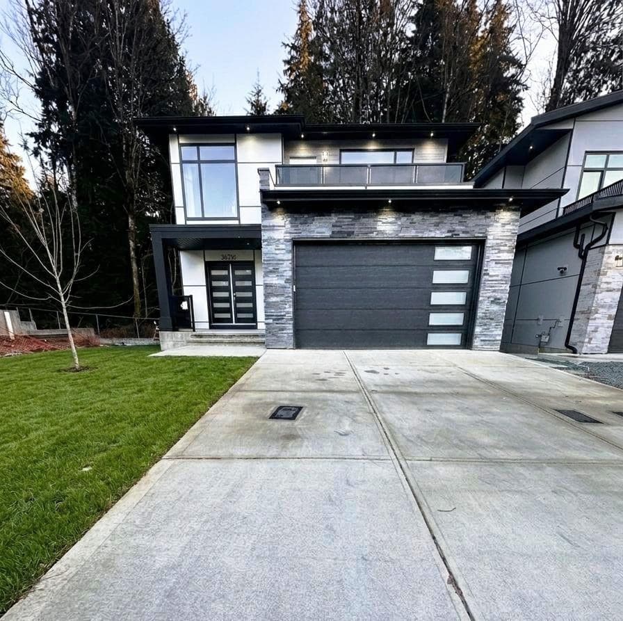36716 Dianne Brook Avenue, Abbotsford
