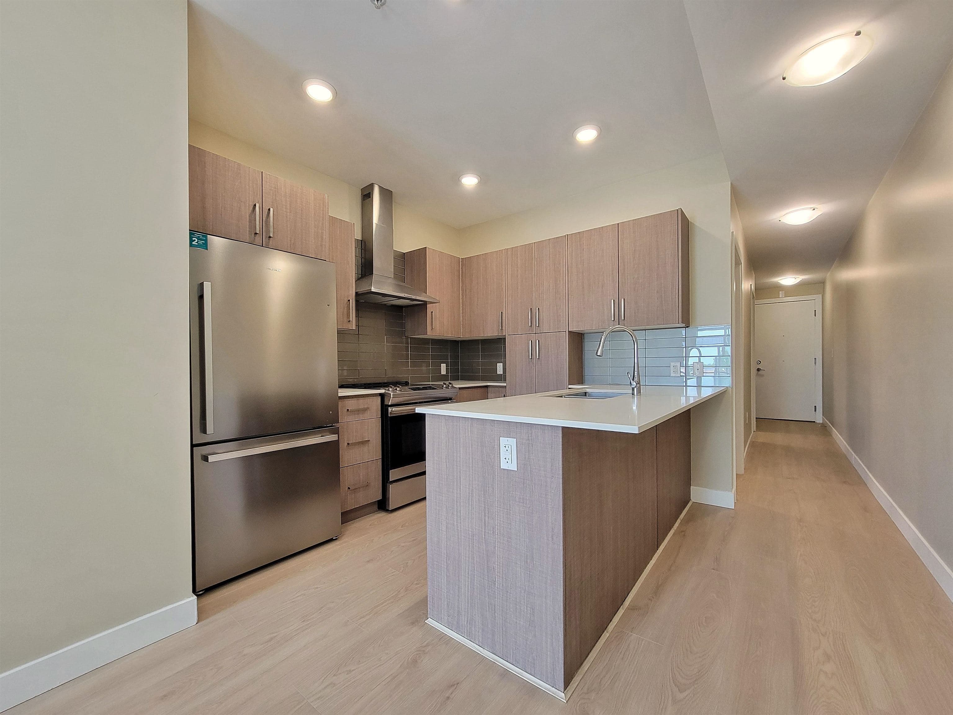 308 - 2889 E 1st Avenue, Vancouver, V5M 0G2 — photo 3