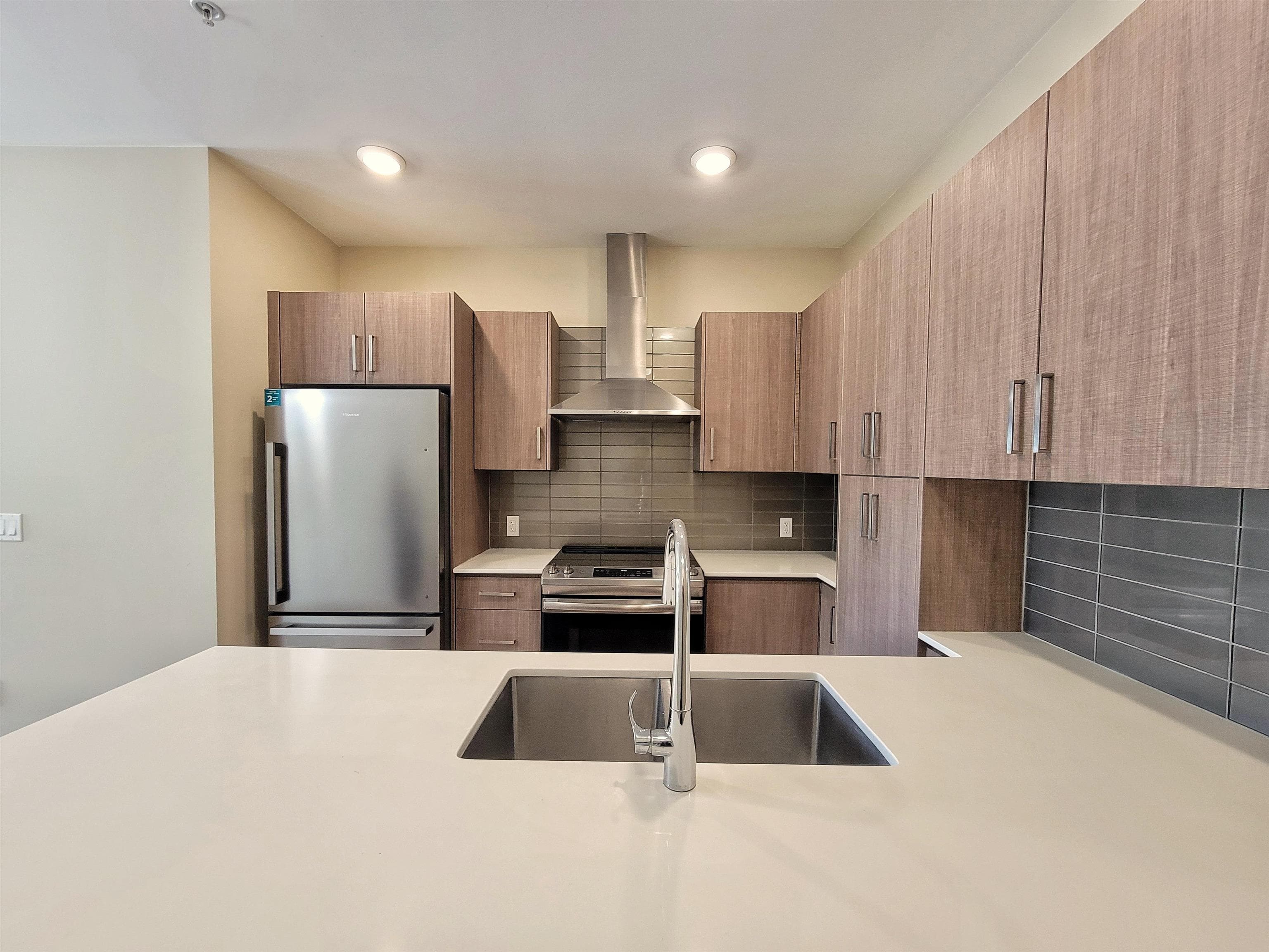 308 - 2889 E 1st Avenue, Vancouver, V5M 0G2 — photo 4