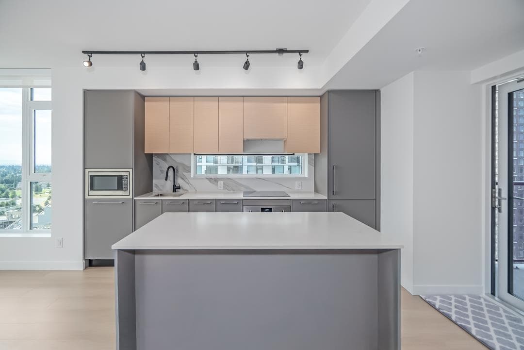 3103 - 13725 George Junction, Surrey, V3T 0V7 — photo 4