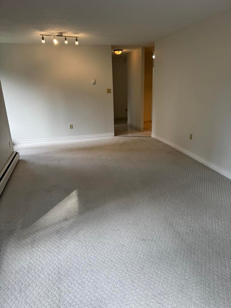 203 - 3755 Bartlett Court, Burnaby, V3J 7G7 — photo 3