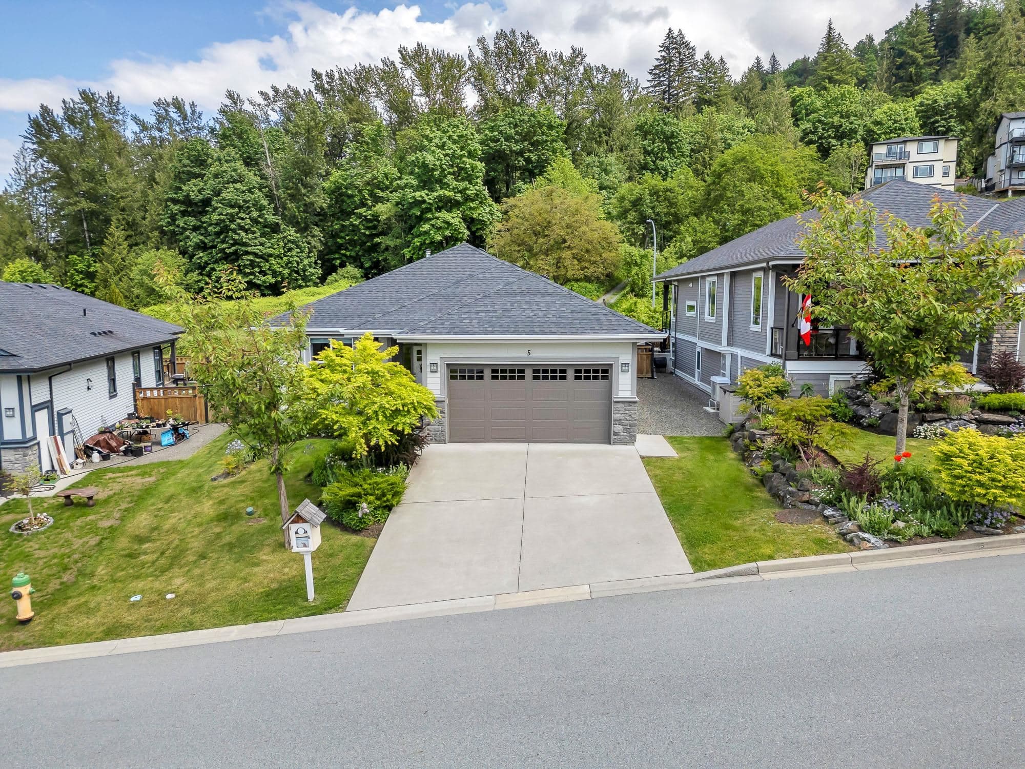 5 - 8295 Nixon Road, Chilliwack, V4Z 0C8 — photo 1