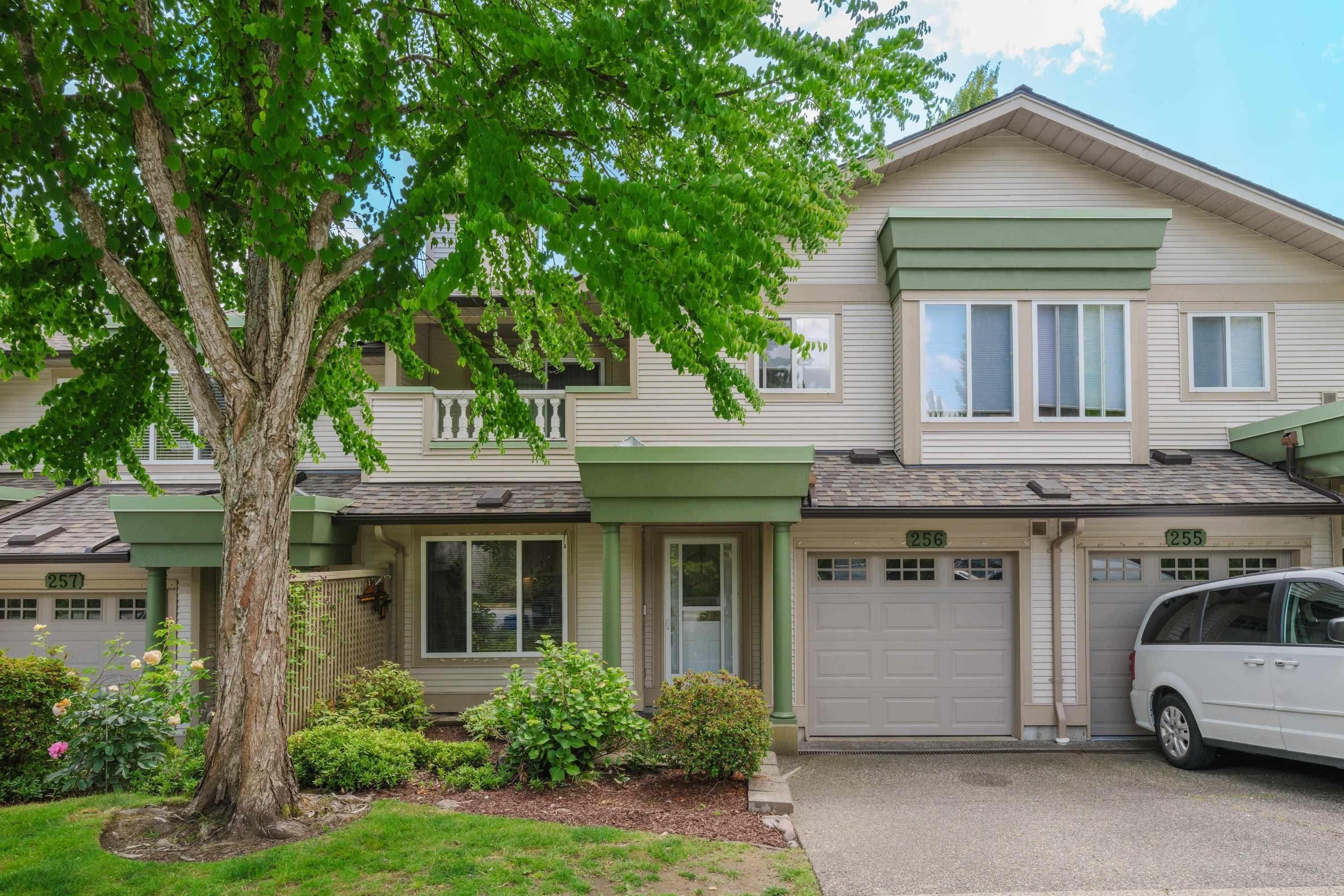 256 - 13888 70 Avenue, Surrey, V3W 0R8 — photo 2
