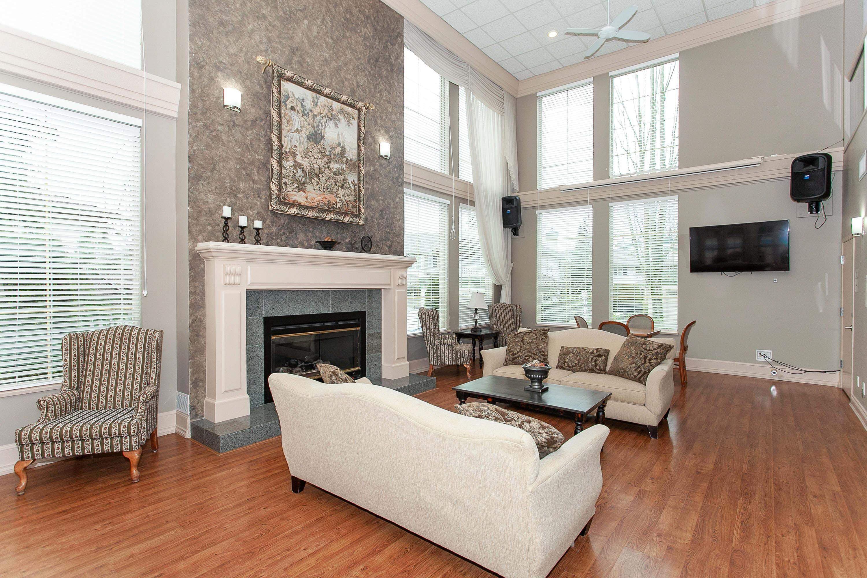 256 - 13888 70 Avenue, Surrey, V3W 0R8 — photo 4