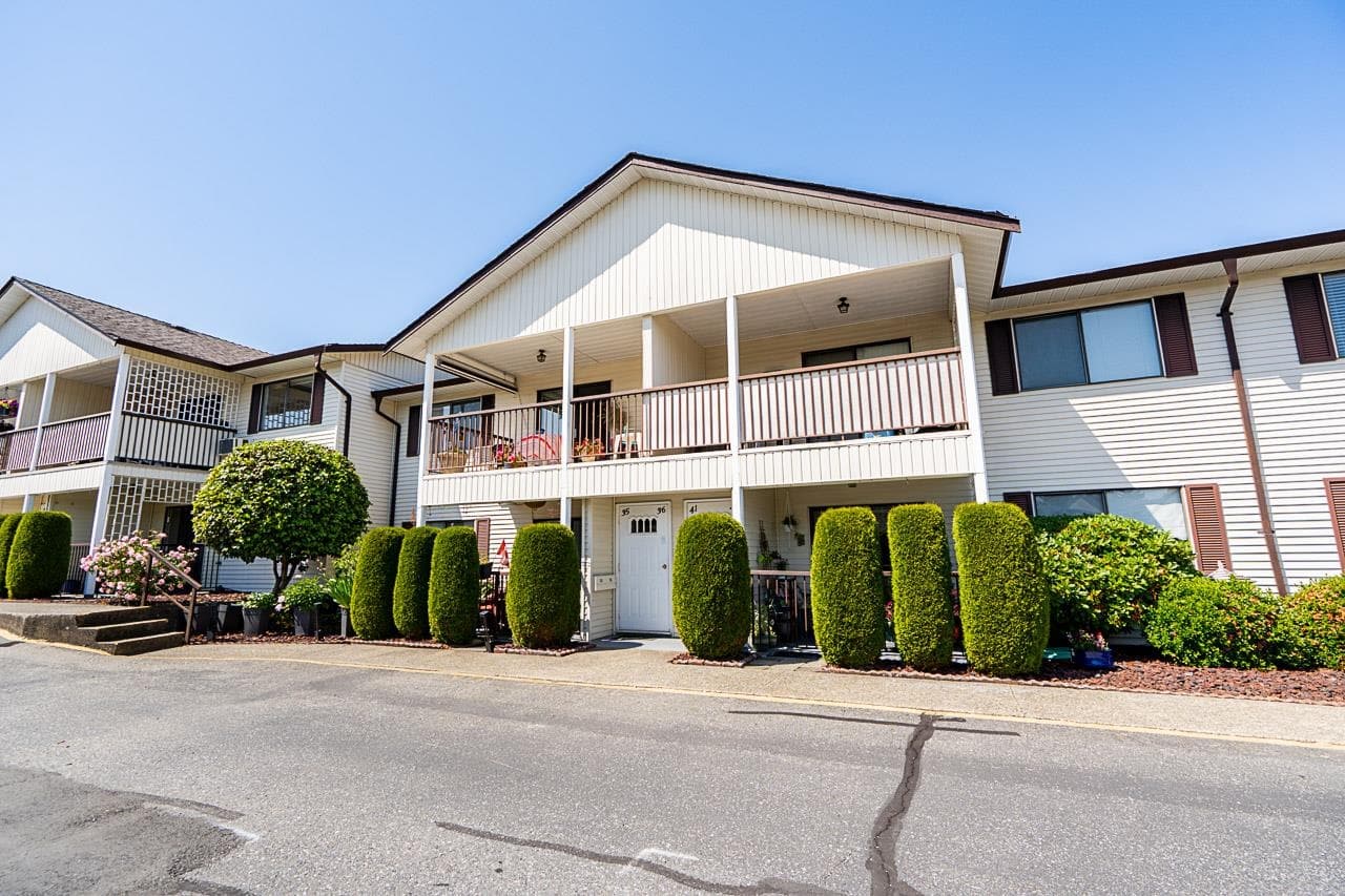 41 - 32959 George Ferguson Way, Abbotsford, V2S 7W9 — photo 2