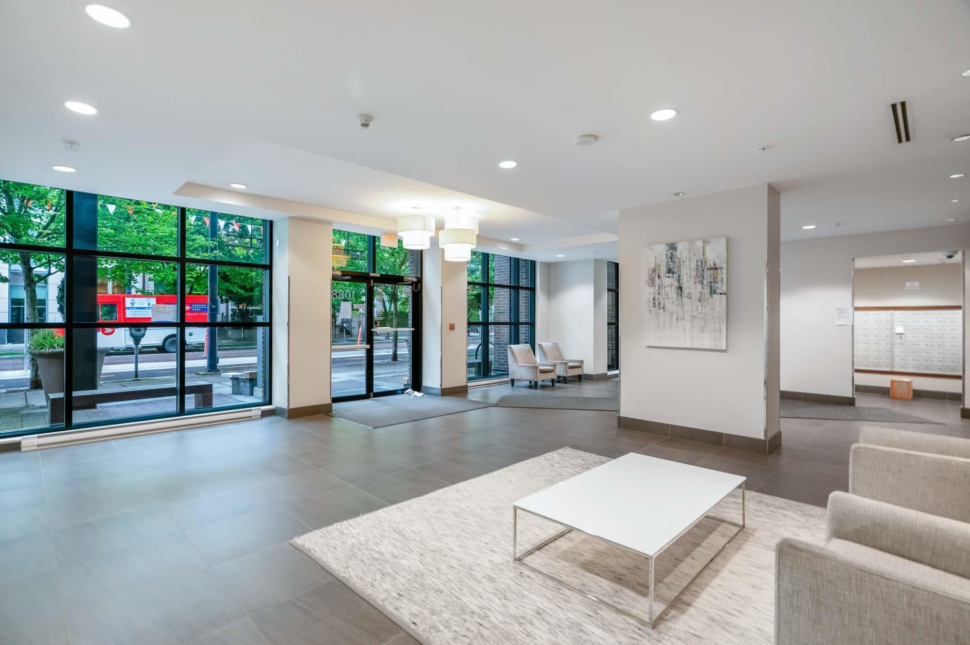 211 - 1088 Richards Street, Vancouver, V6B 0J8 — photo 5