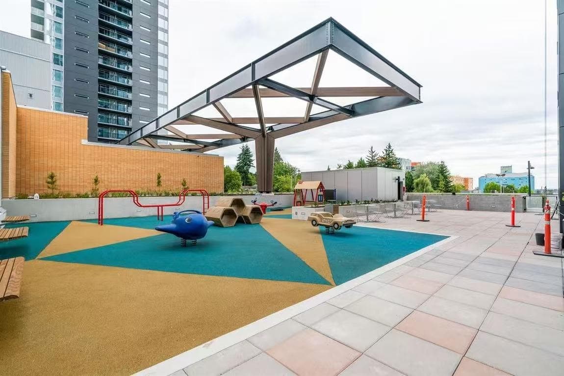 1207 - 13615 Fraser Highway, Surrey, V3T 0P7 — photo 5