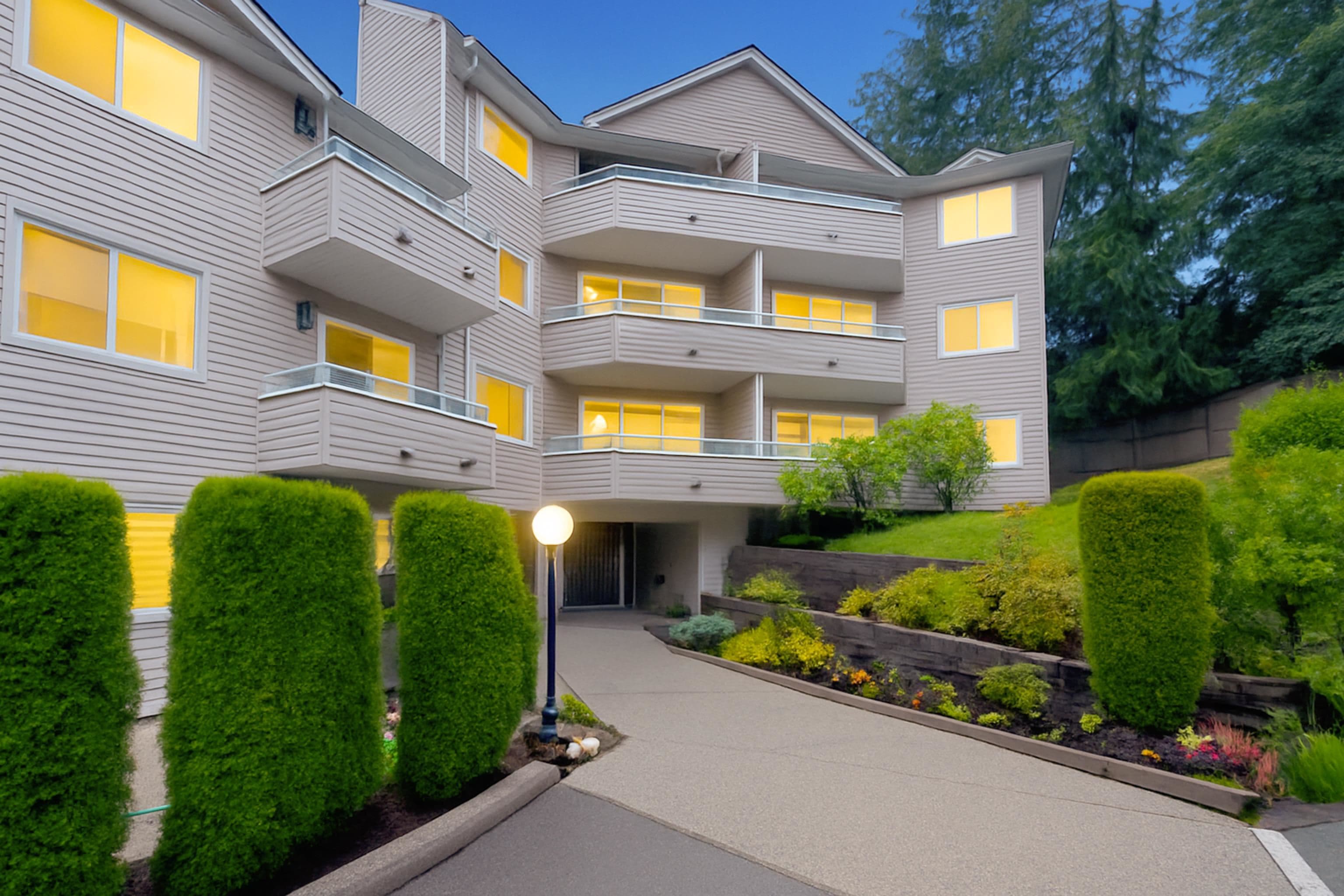 314 - 450 Bromley Street, Coquitlam, V3K 6S5 — photo 1