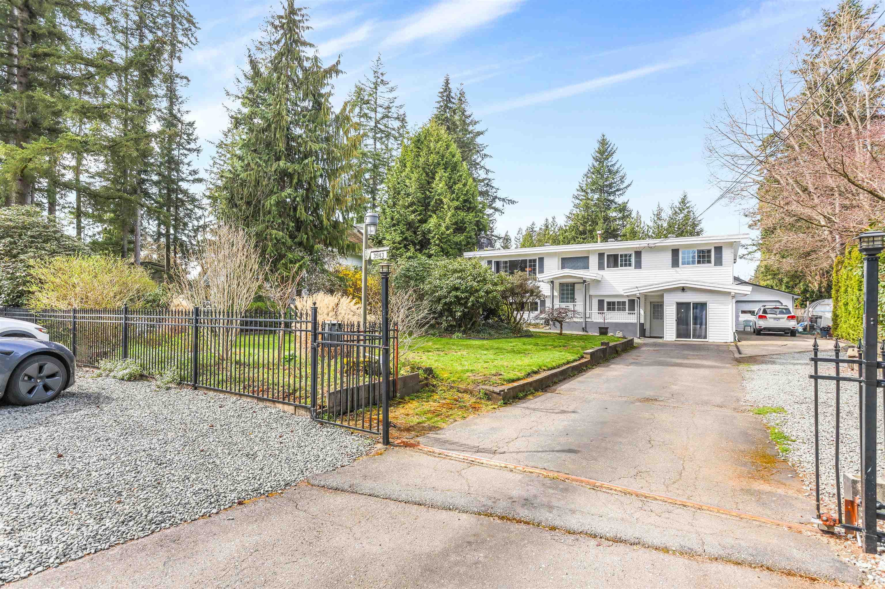 3943 202a Street, Langley, V3A 1T3 — photo 2