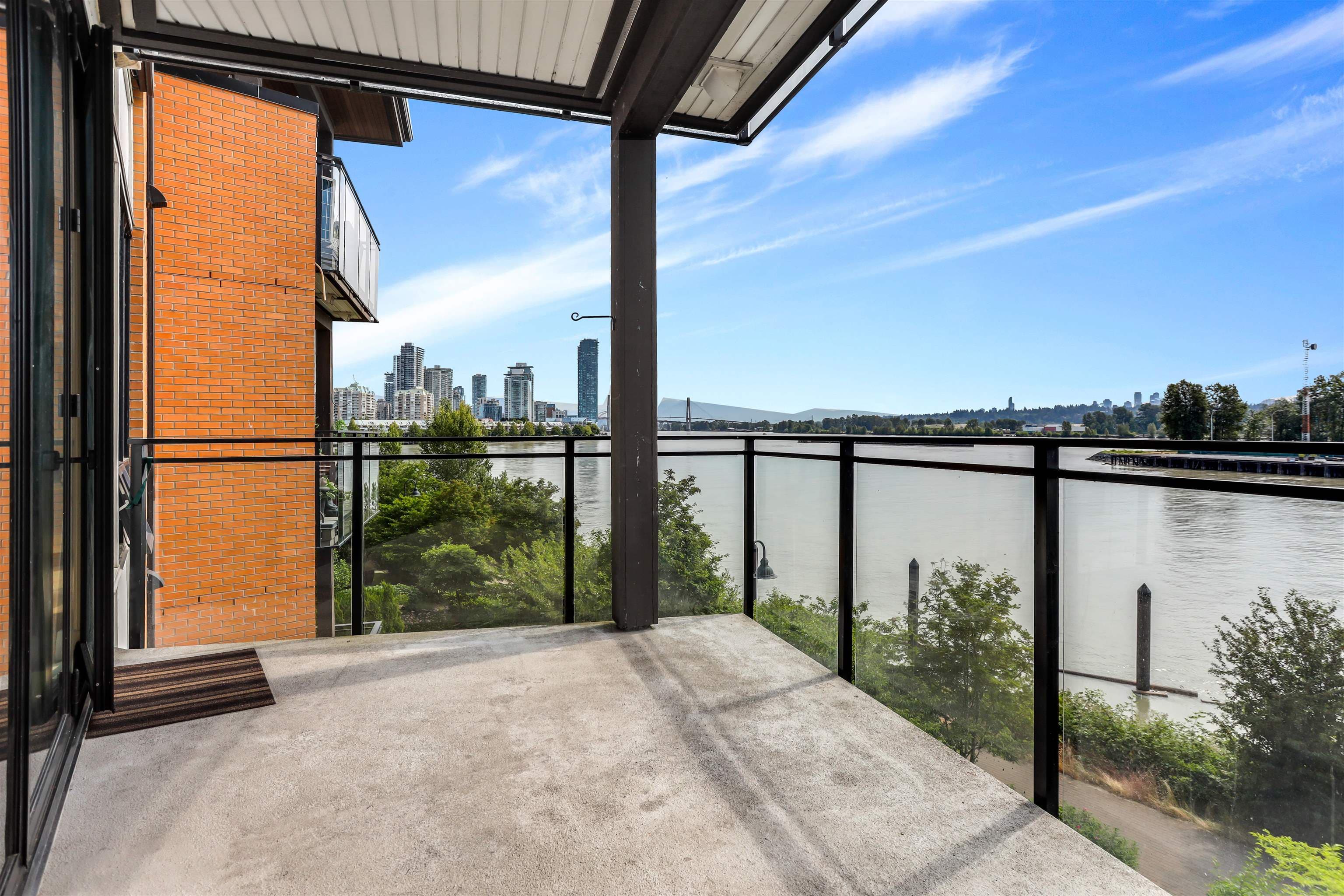 313 - 220 Salter Street, New Westminster, V3M 0H4 — photo 4