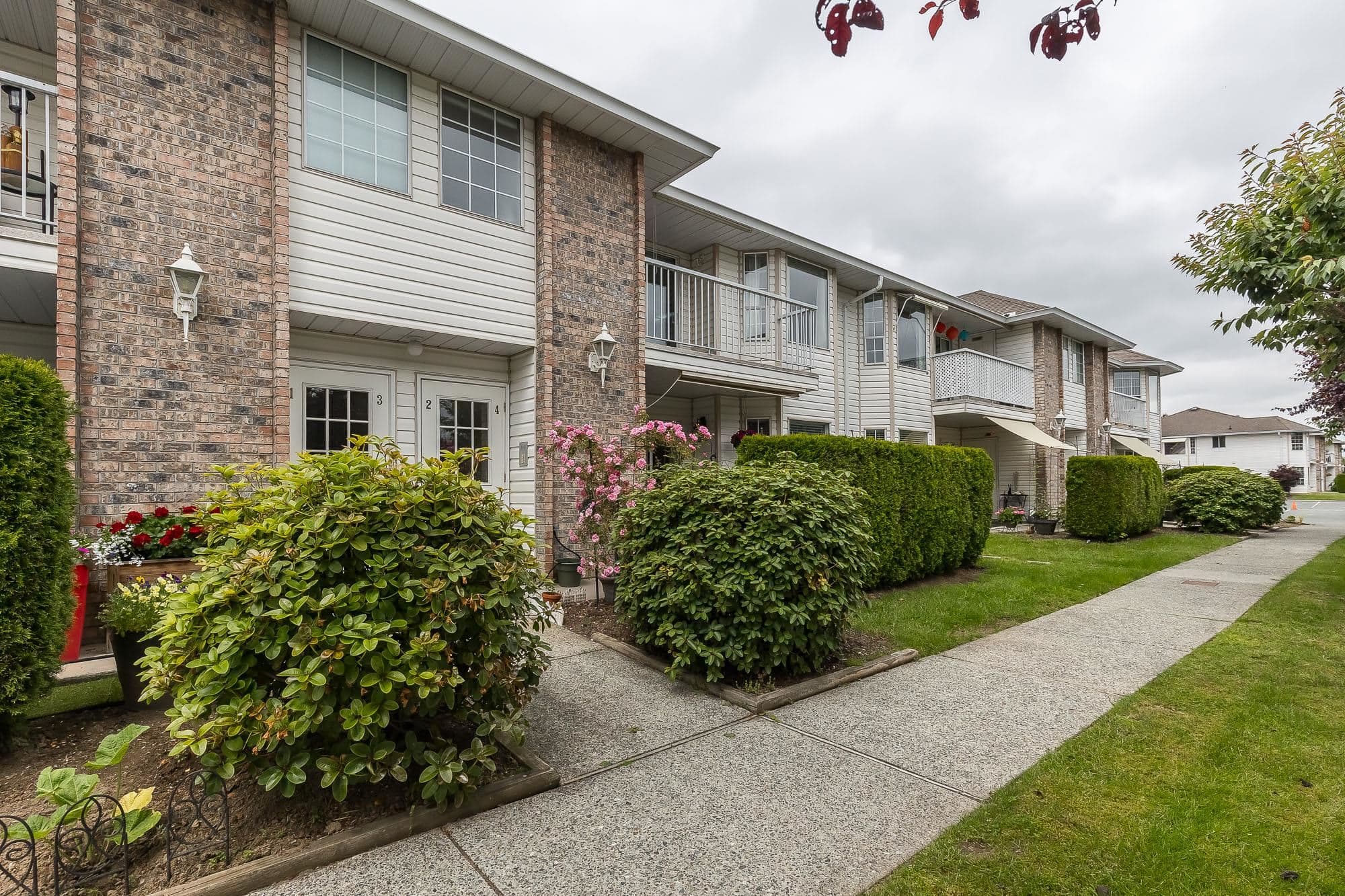 4 - 2901 Trafalgar Street, Abbotsford, V2S 7Y1 — photo 2